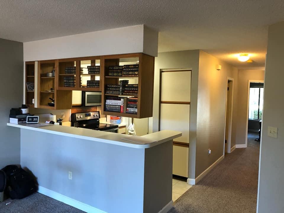 LAKESIDE CONDO AT BLUEWATER BAY - Residential