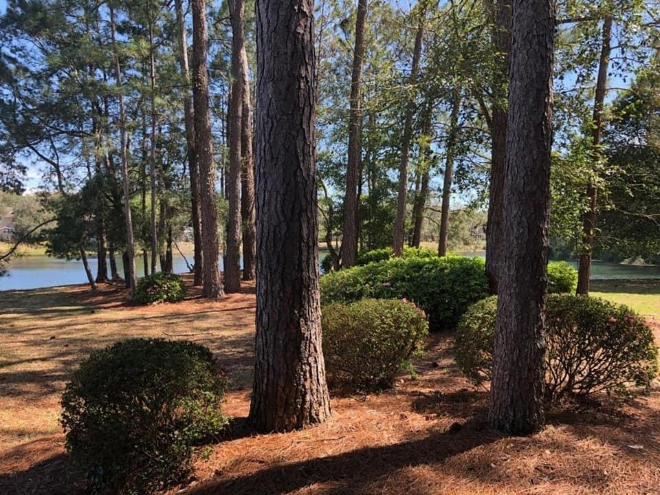 LAKESIDE CONDO AT BLUEWATER BAY - Residential