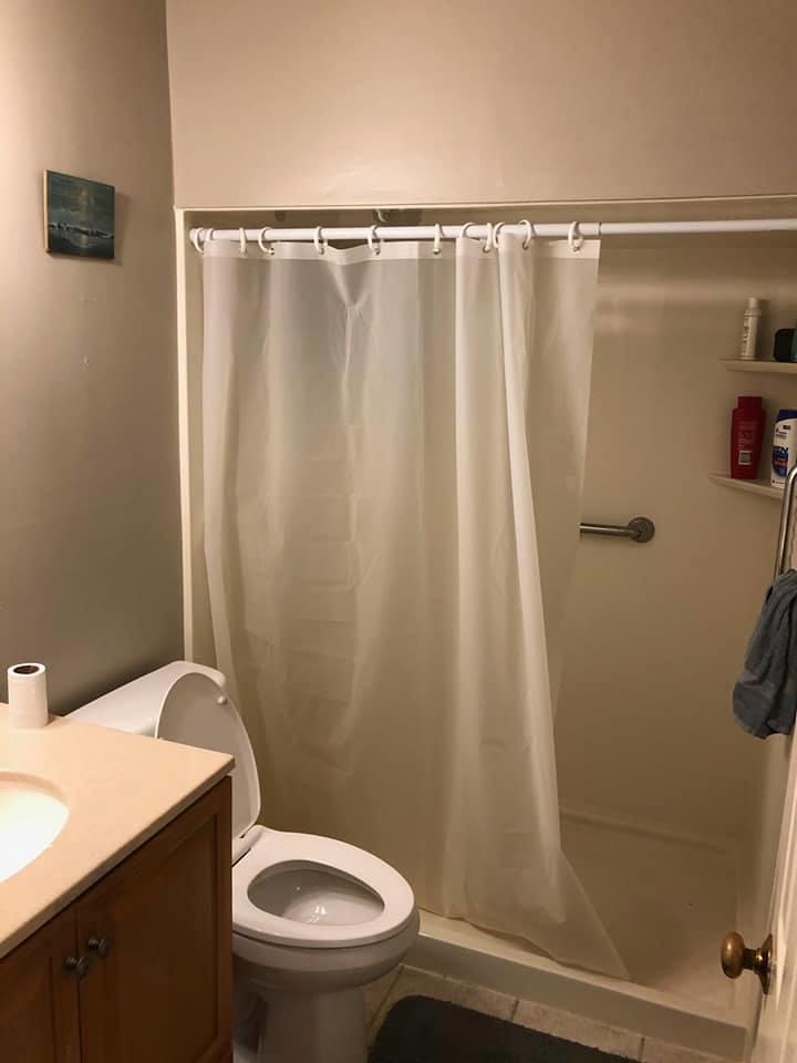 LAKESIDE CONDO AT BLUEWATER BAY - Residential