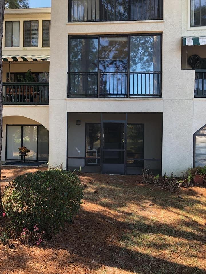 LAKESIDE CONDO AT BLUEWATER BAY - Residential