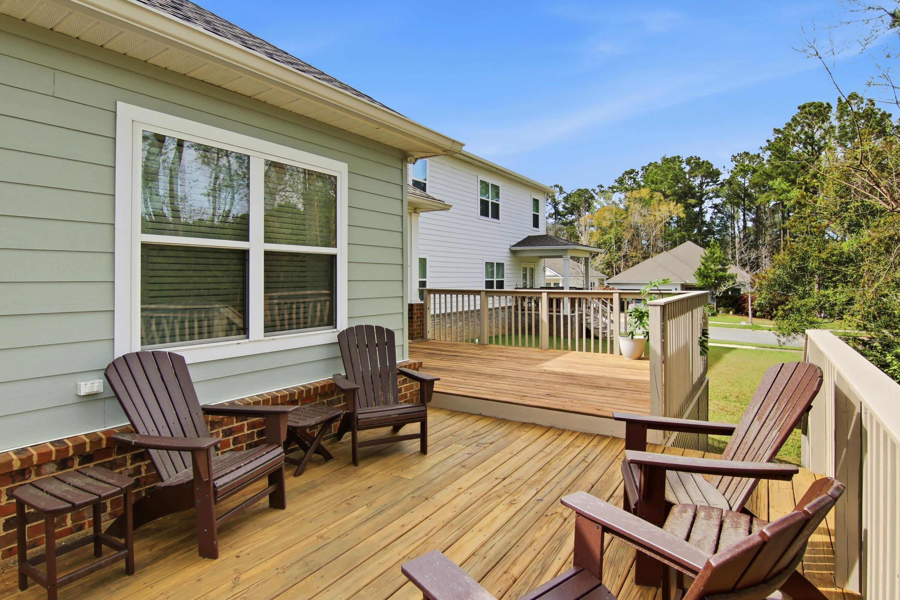 LAGRANGE LANDING - Residential