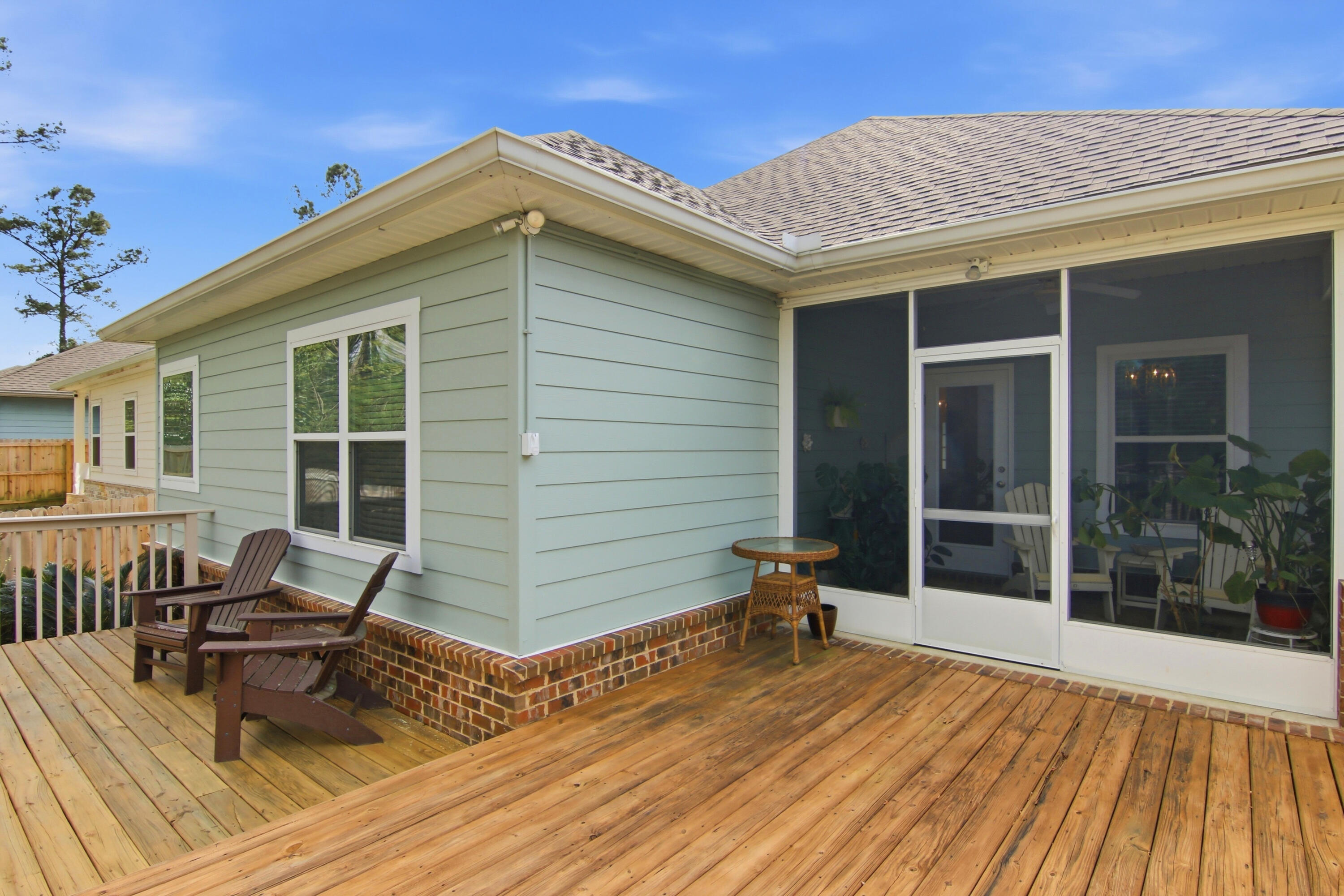 LAGRANGE LANDING - Residential