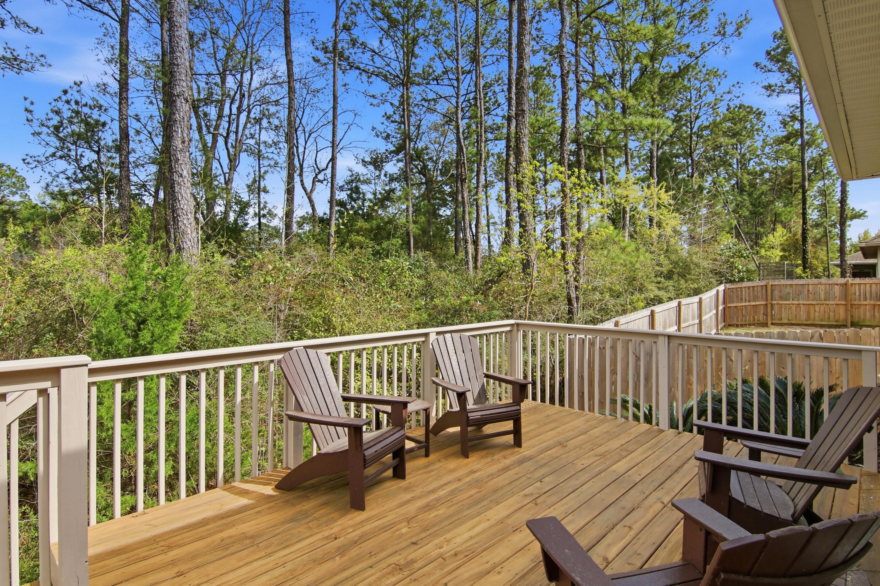 LAGRANGE LANDING - Residential