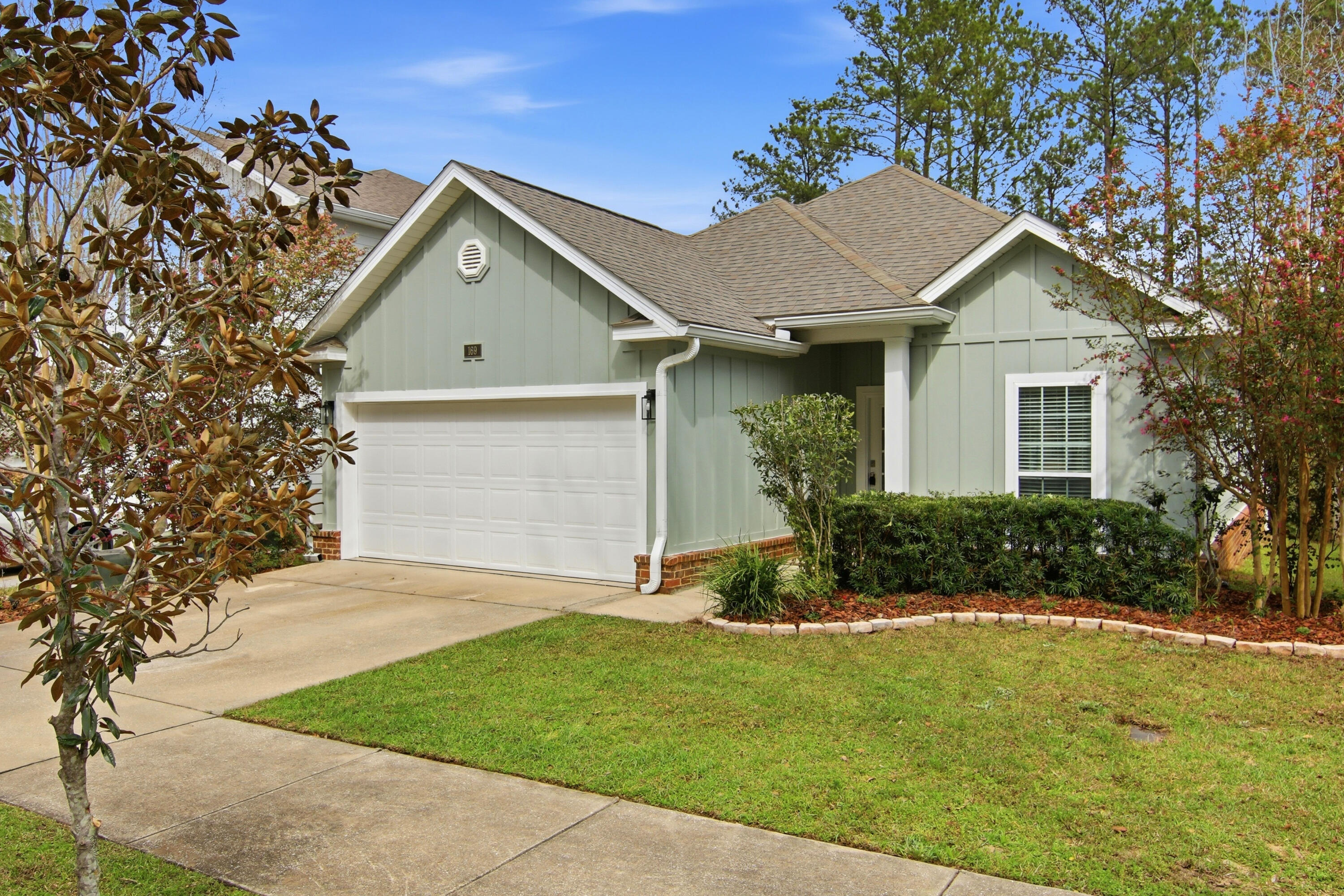 LAGRANGE LANDING - Residential