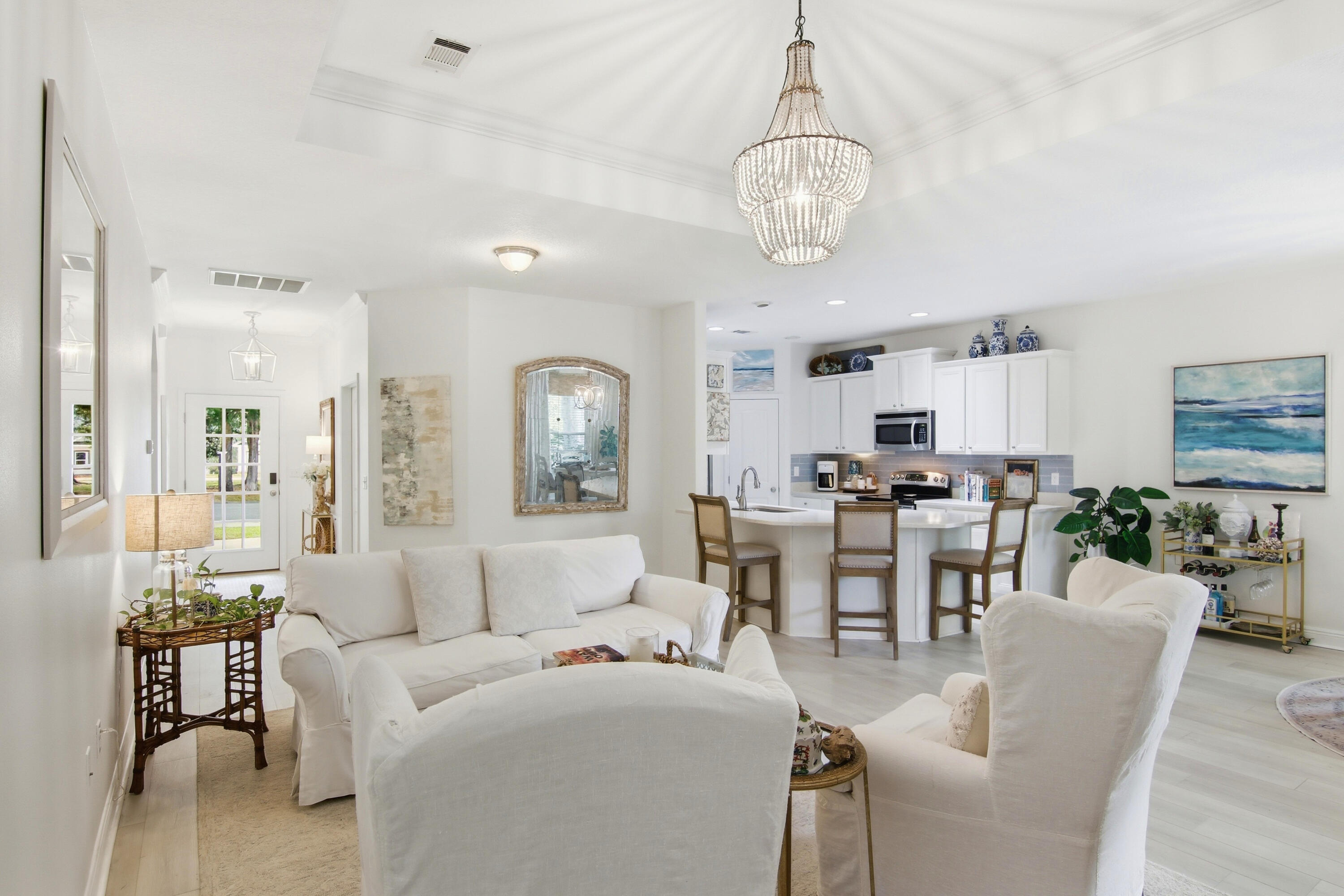 LAGRANGE LANDING - Residential