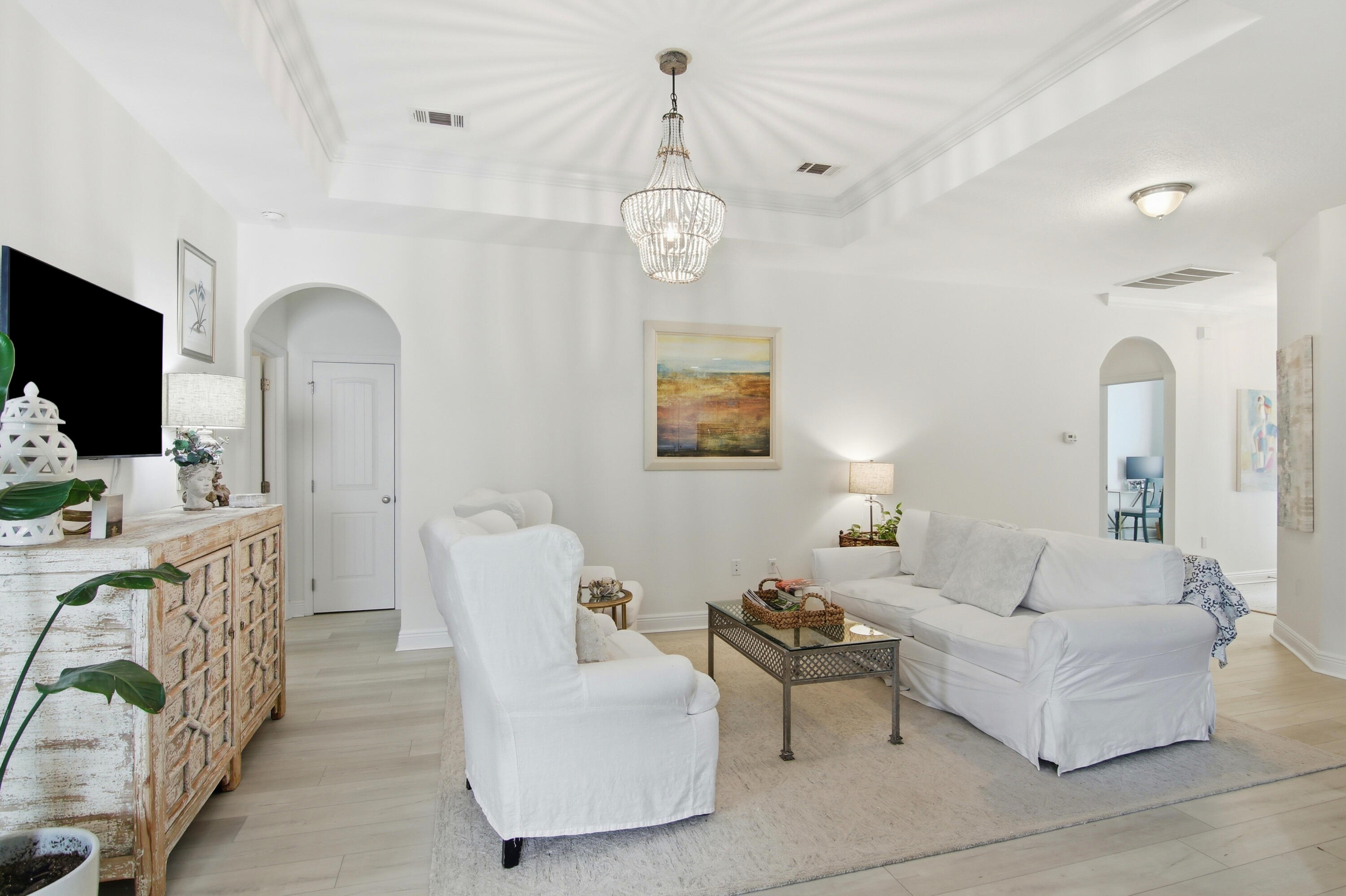 LAGRANGE LANDING - Residential