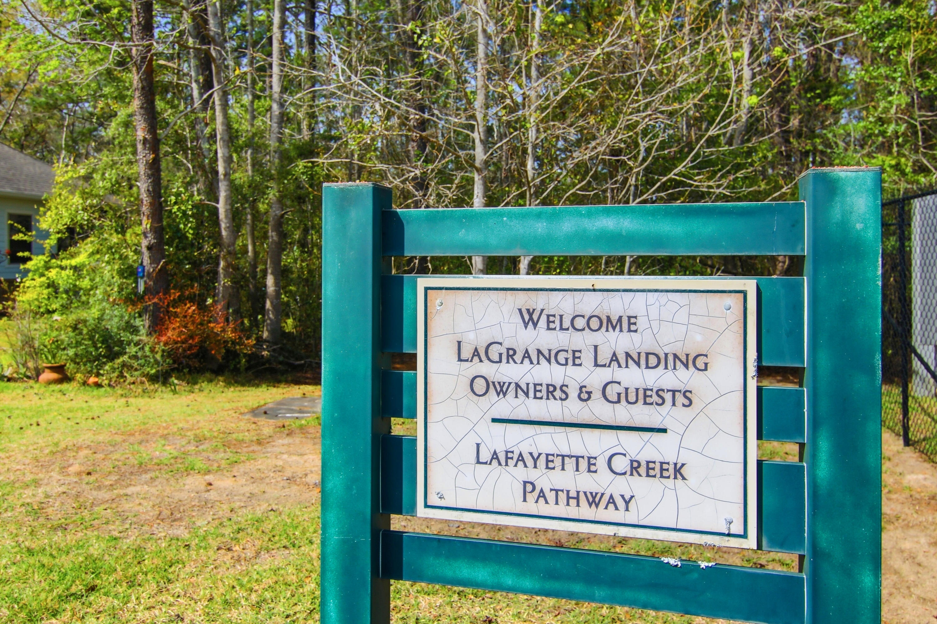 LAGRANGE LANDING - Residential