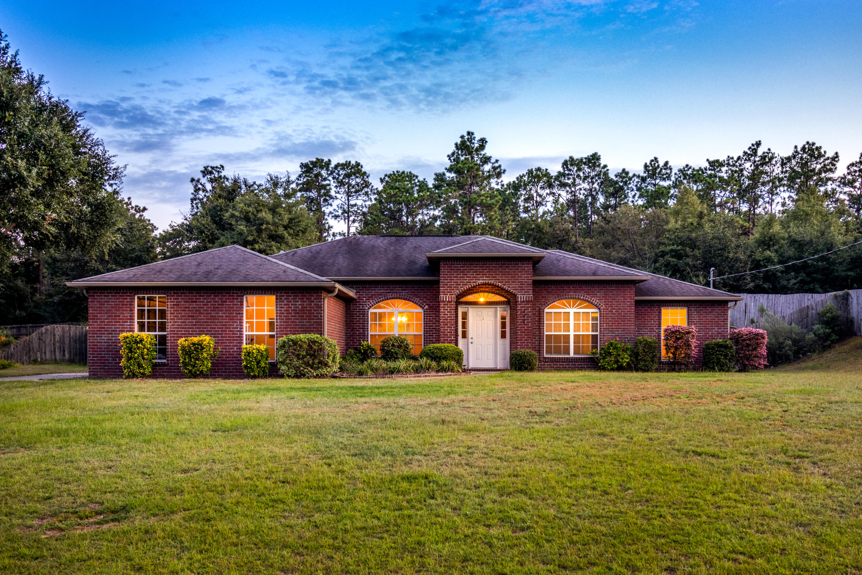 SILVER SPRINGS EST - Residential