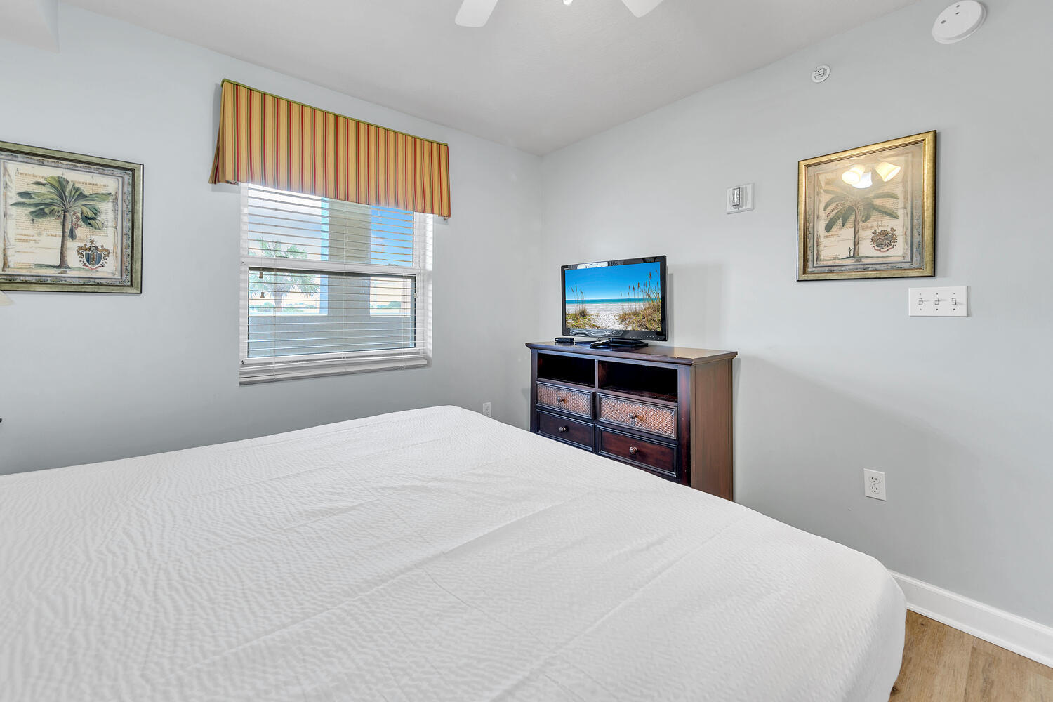 PELICAN ISLE - Residential