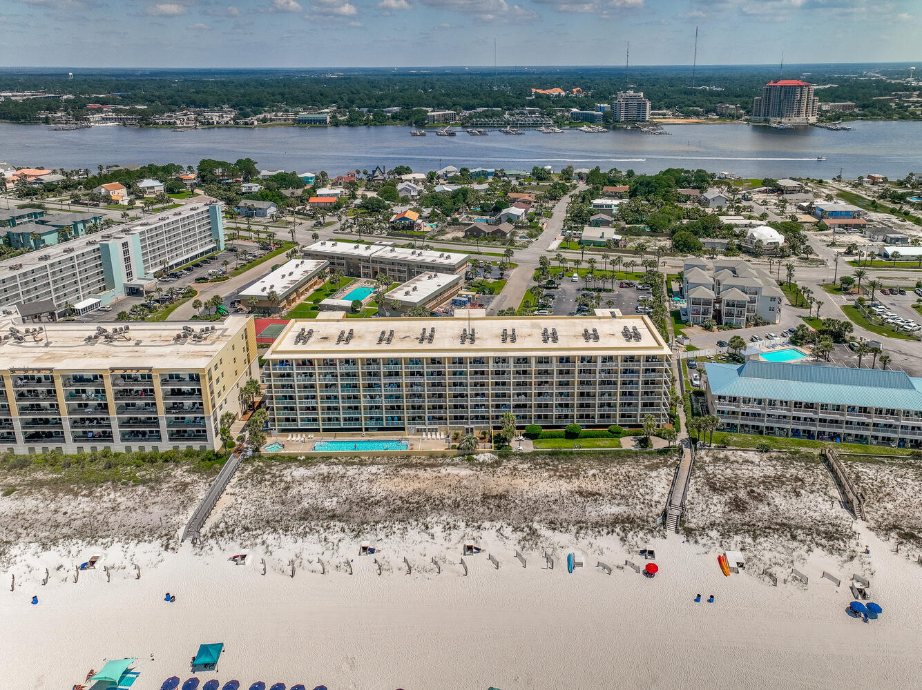 PELICAN ISLE - Residential