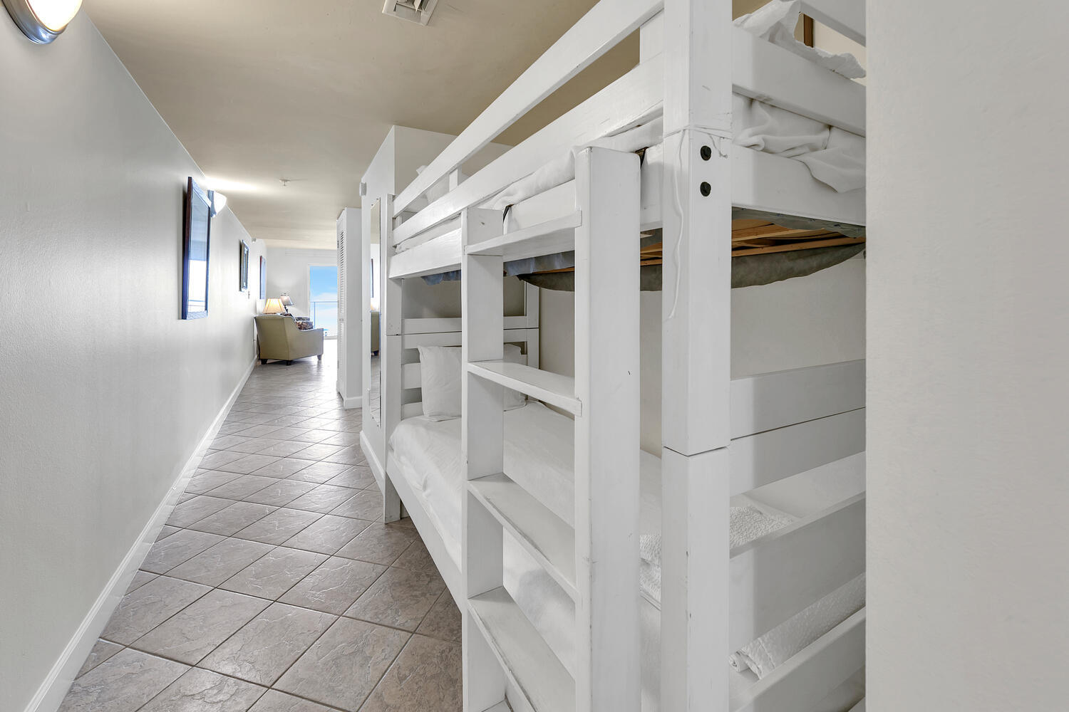 PELICAN ISLE - Residential