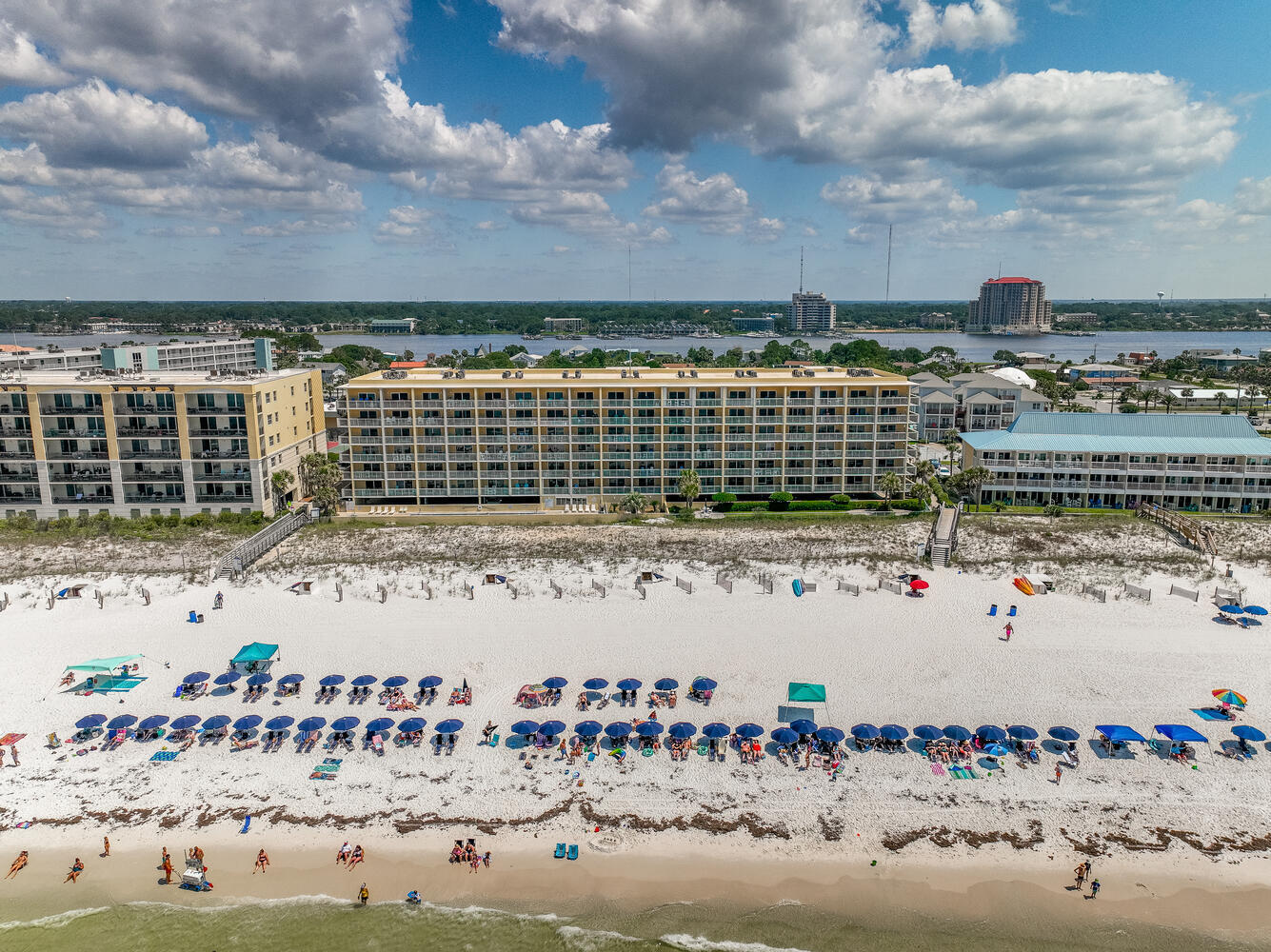 PELICAN ISLE - Residential