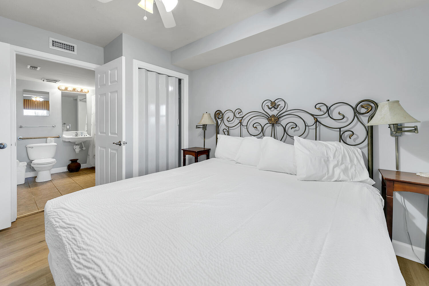 PELICAN ISLE - Residential