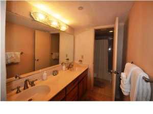 NAUTILUS CONDO - Residential