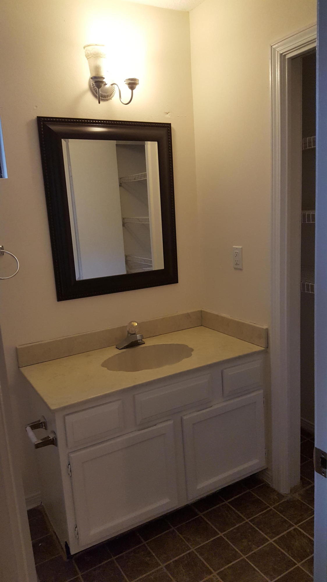 CREEKSIDE PH IV - Residential