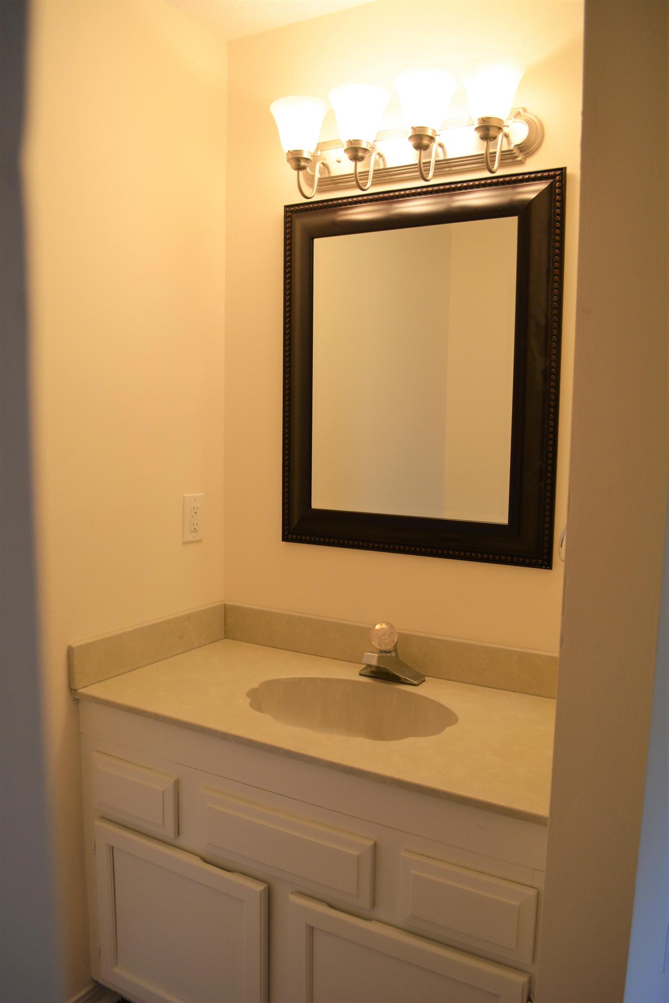 CREEKSIDE PH IV - Residential