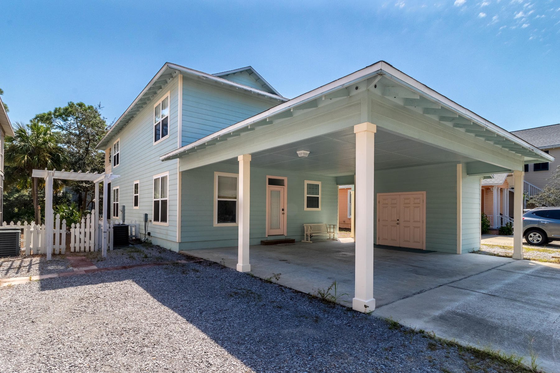 CASSINE VILLAGE - Residential