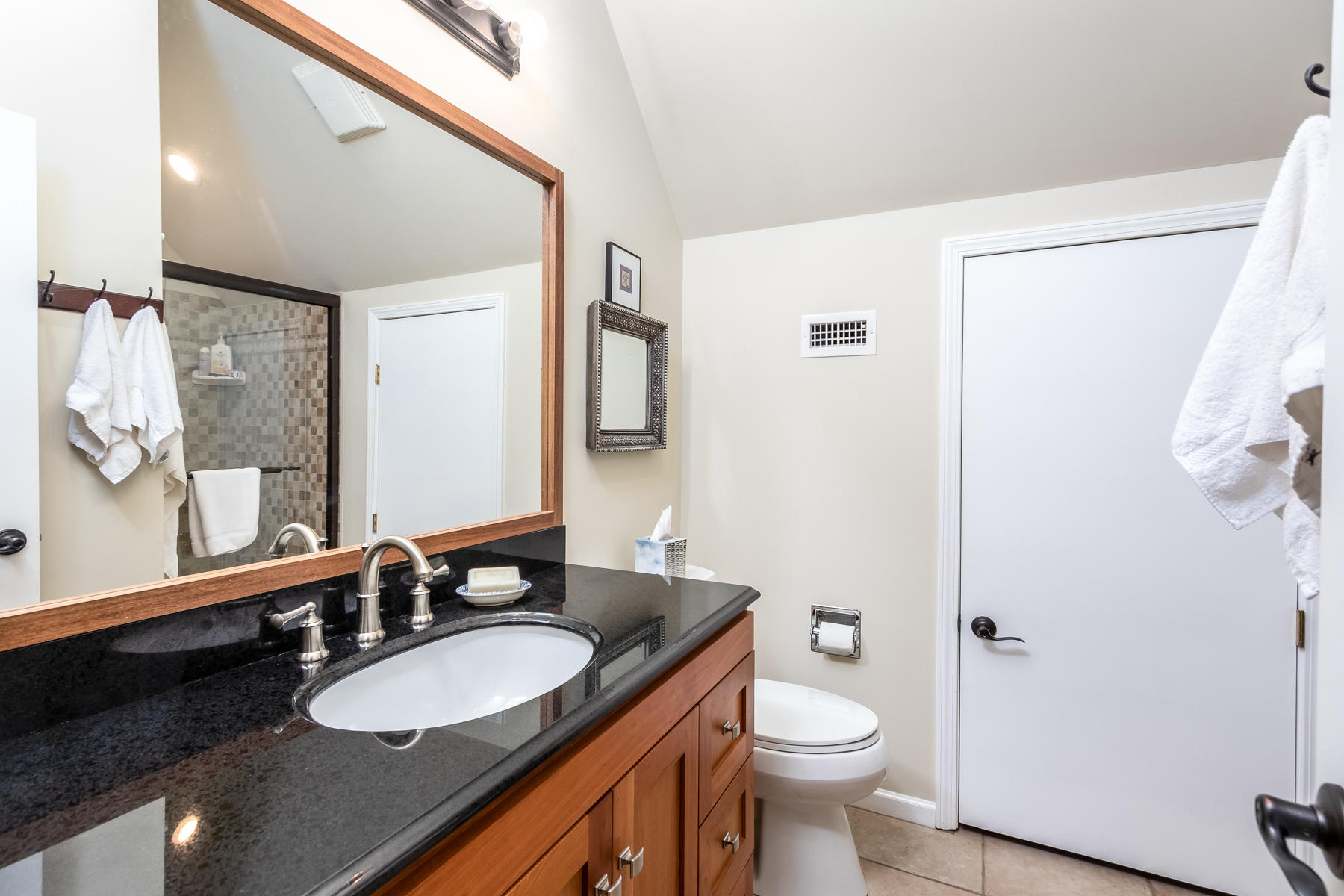 EASTERN LAKE ESTATES - Residential