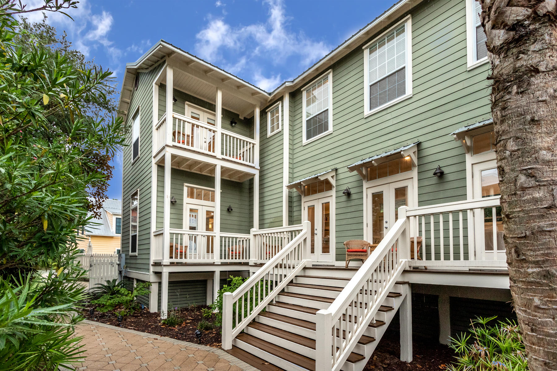 EASTERN LAKE ESTATES - Residential