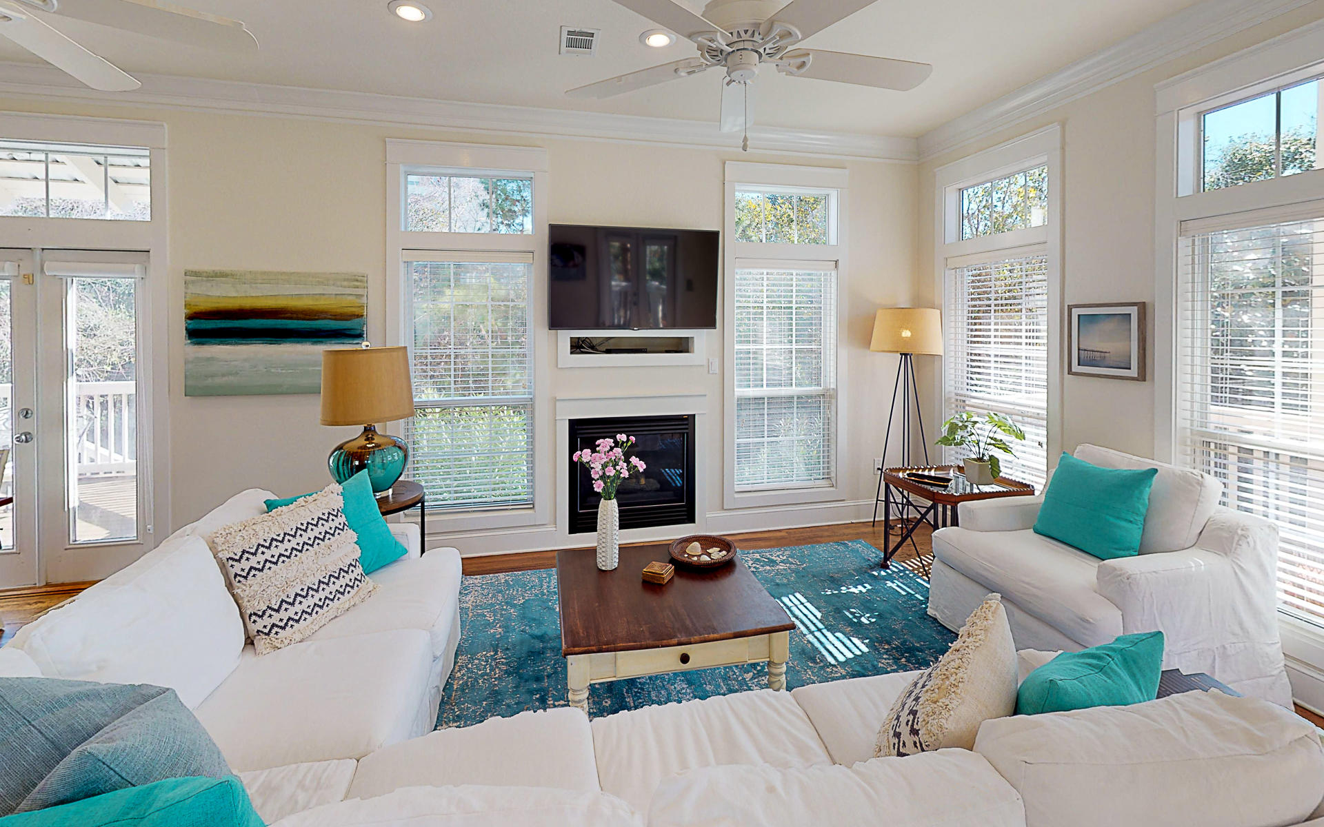EASTERN LAKE ESTATES - Residential