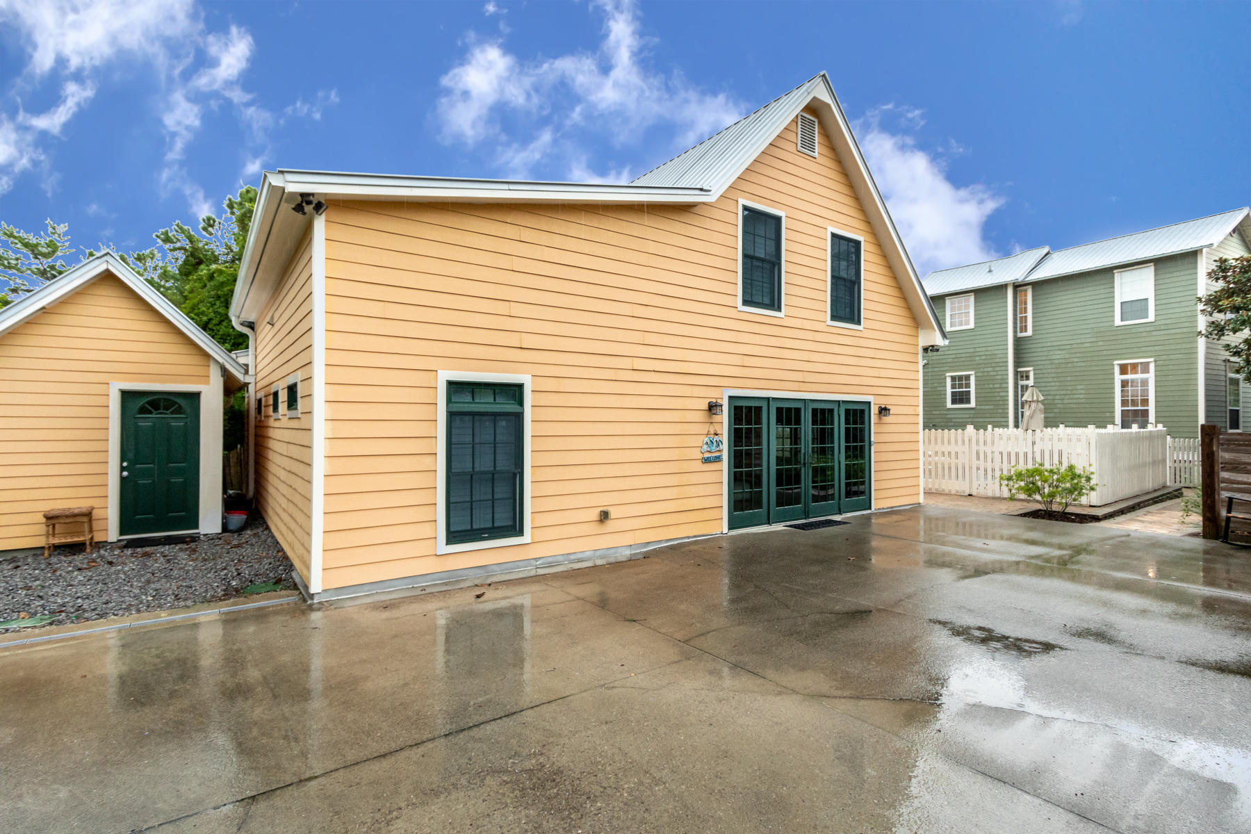 EASTERN LAKE ESTATES - Residential
