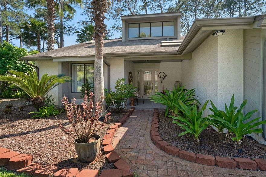 Great location in Bluewater Bay. End unit with large patio (yard taken care of by owner). Large 2 bedroom 2 bath townhome with an open floor plan. There is a large living room, dining area, eat in kitchen and additional sitting area overlooking the patio. Master bedroom has ensuite bathroom with walk in shower and 2 vanities. Additional bedroom is at the front of the home and share the second bathroom with guests. there is an attached 1 car garage and driveway parking. All applicants 18 years or older must fill out an application @ www.nicevillerentals.com. NO smoking. NO pets.