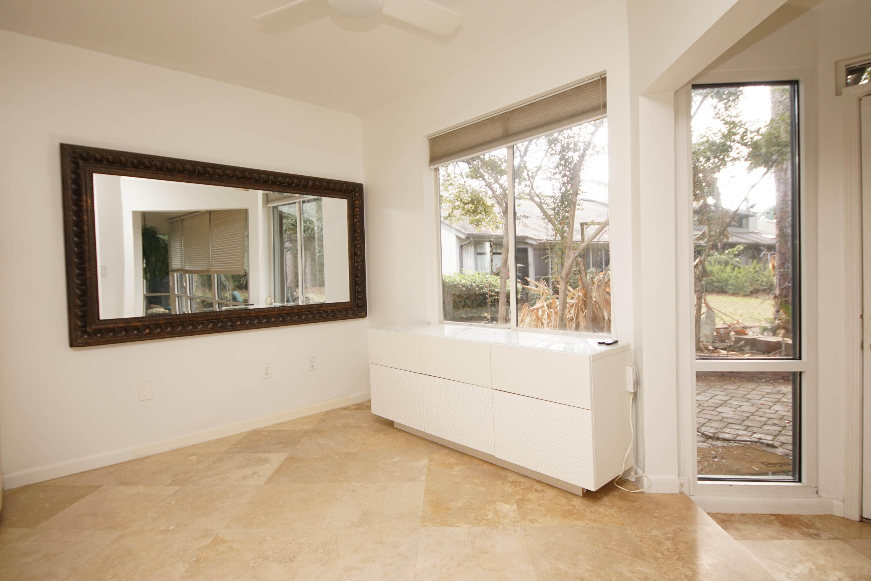 GLENEAGLES GREEN BLUEWATER BAY - Residential Lease