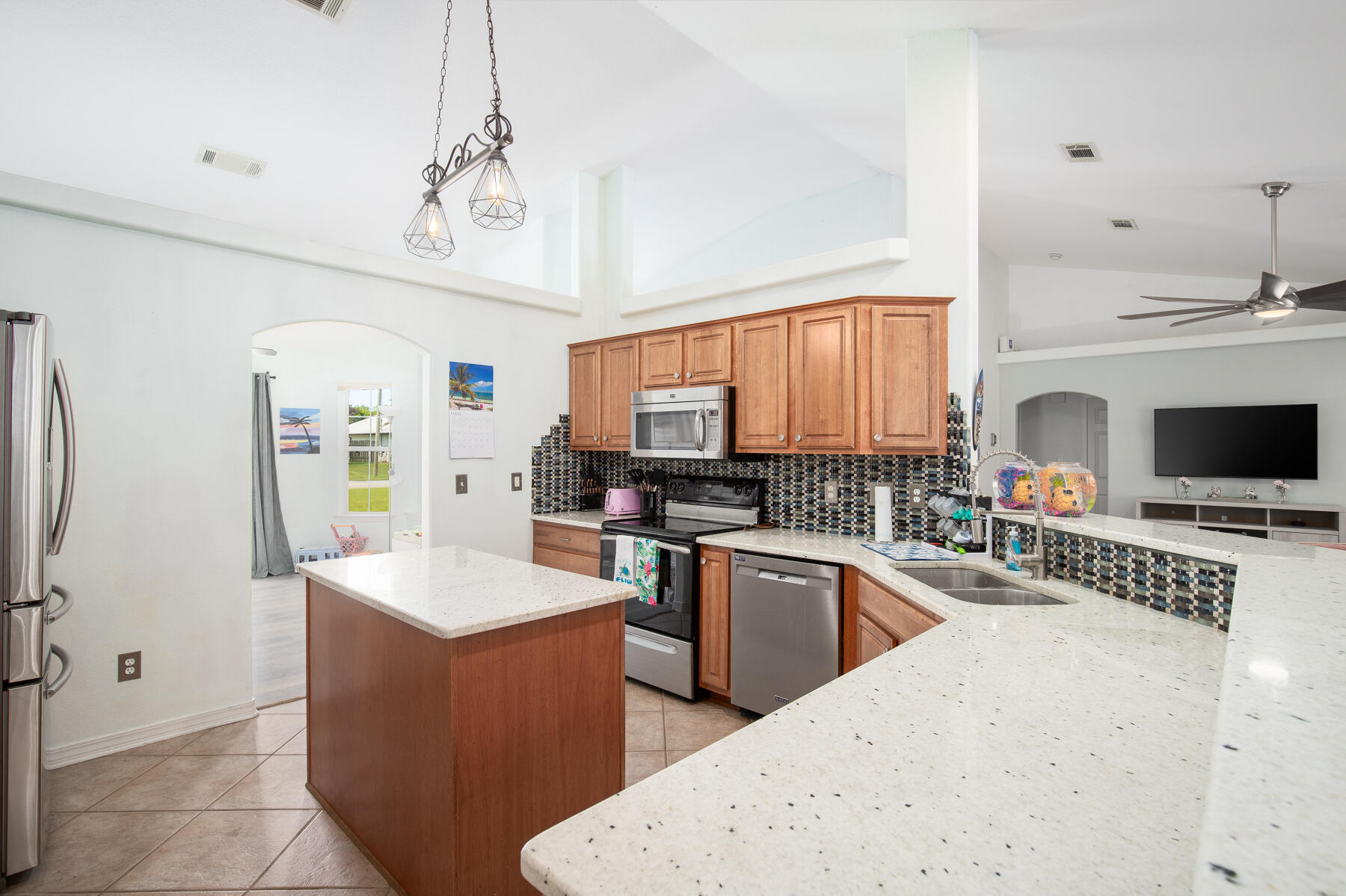 HOLLEY BY THE SEA - Residential