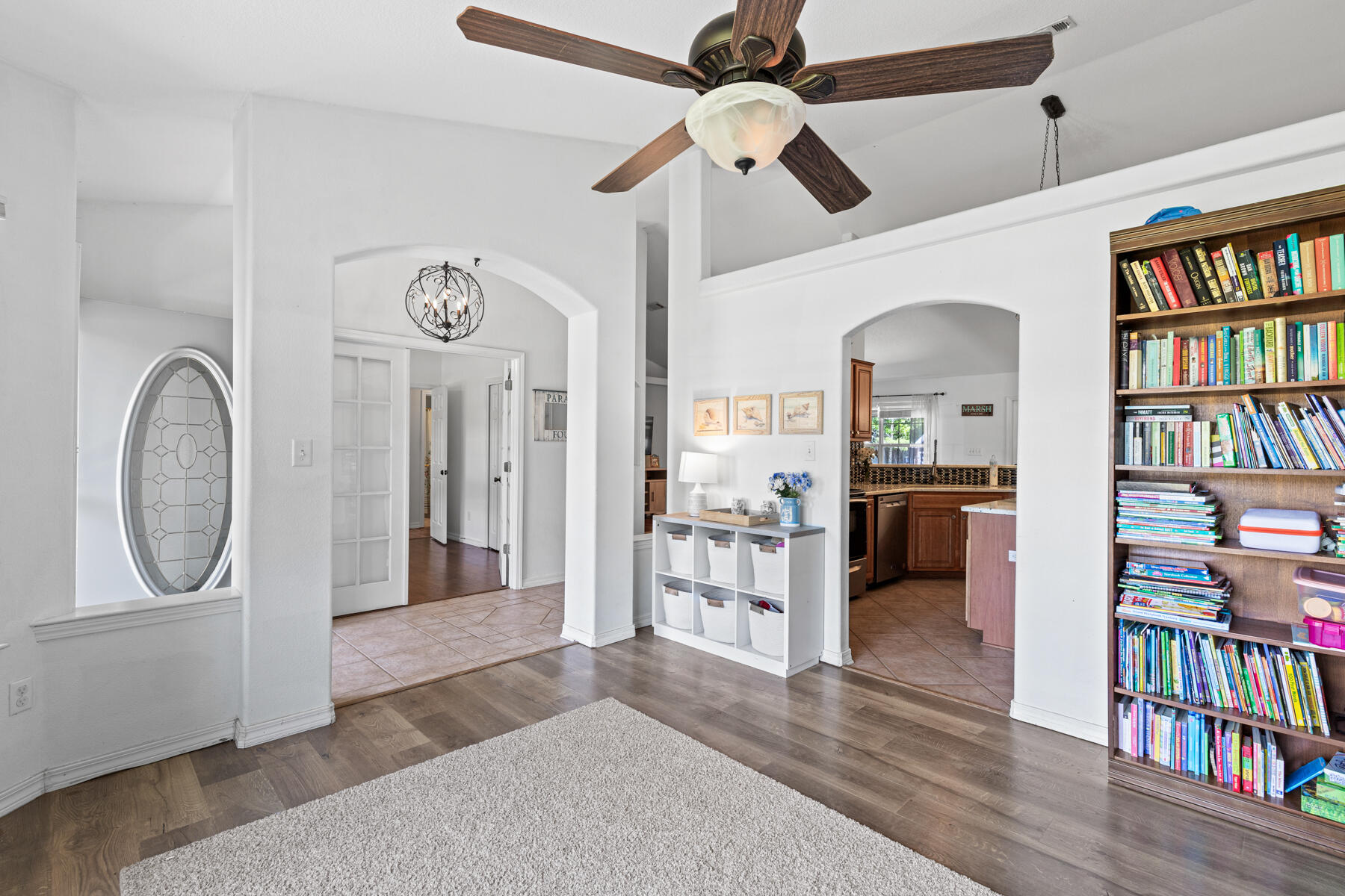 HOLLEY BY THE SEA - Residential