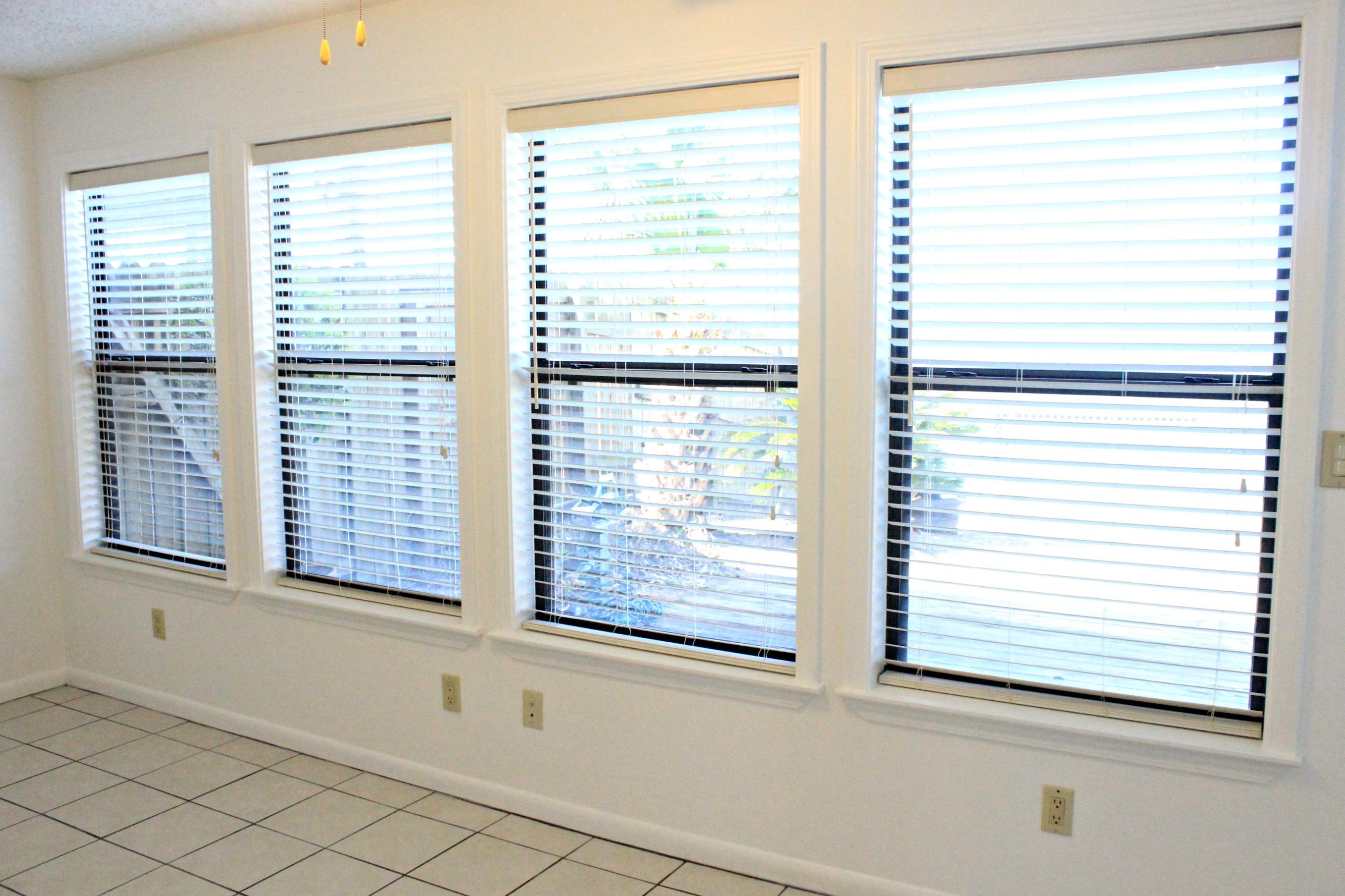 BAY MANOR - Residential