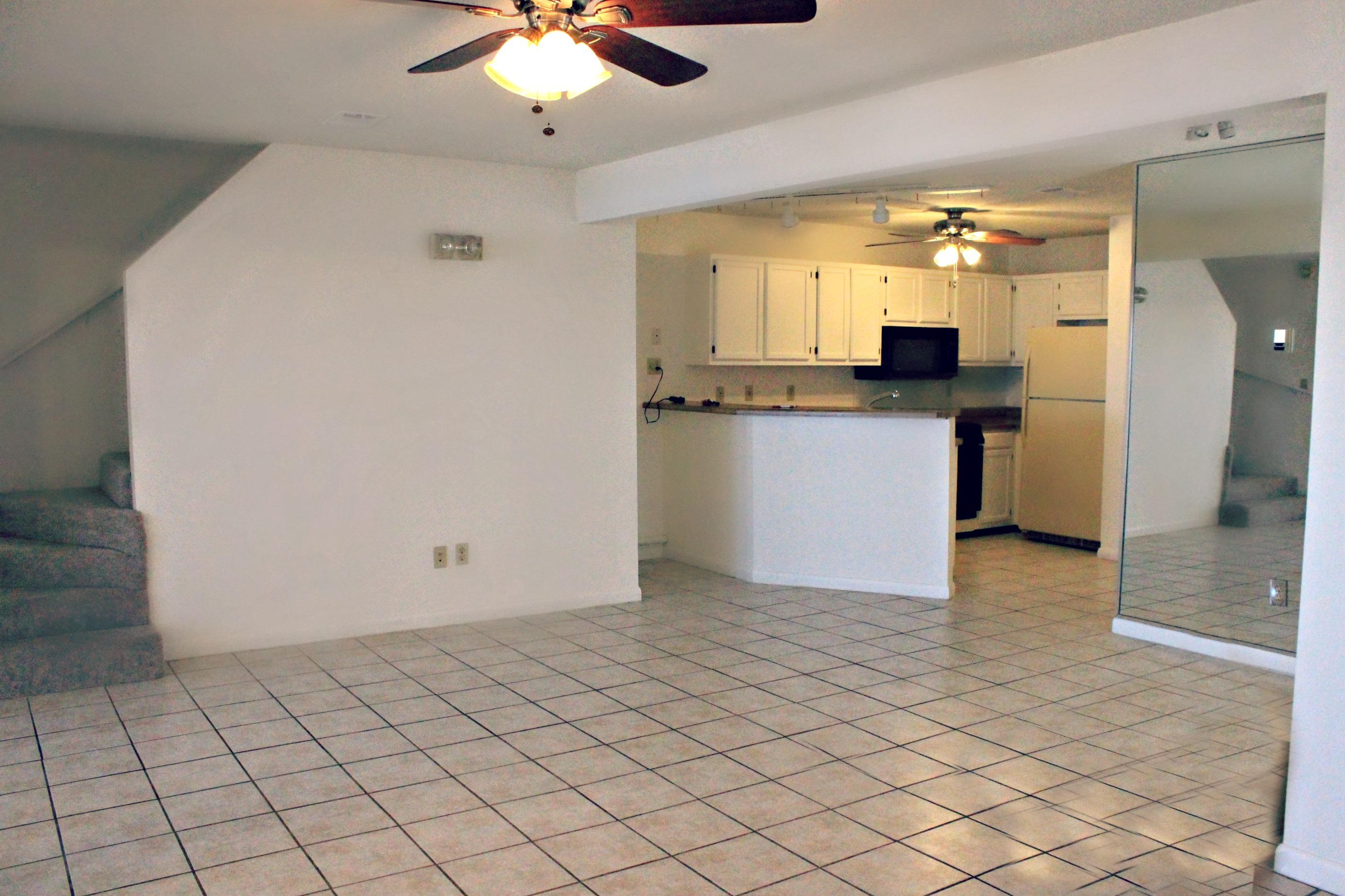 BAY MANOR - Residential