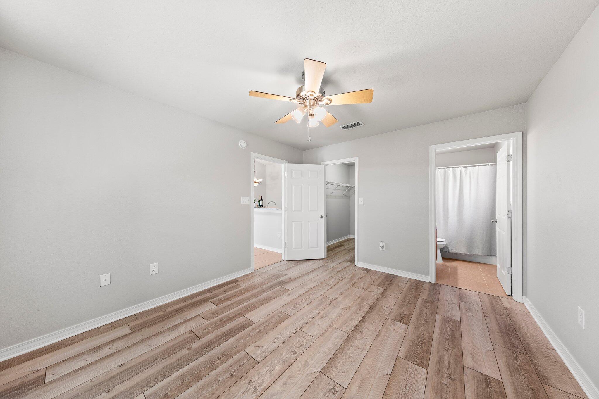RIDGE CREST I & II - Residential