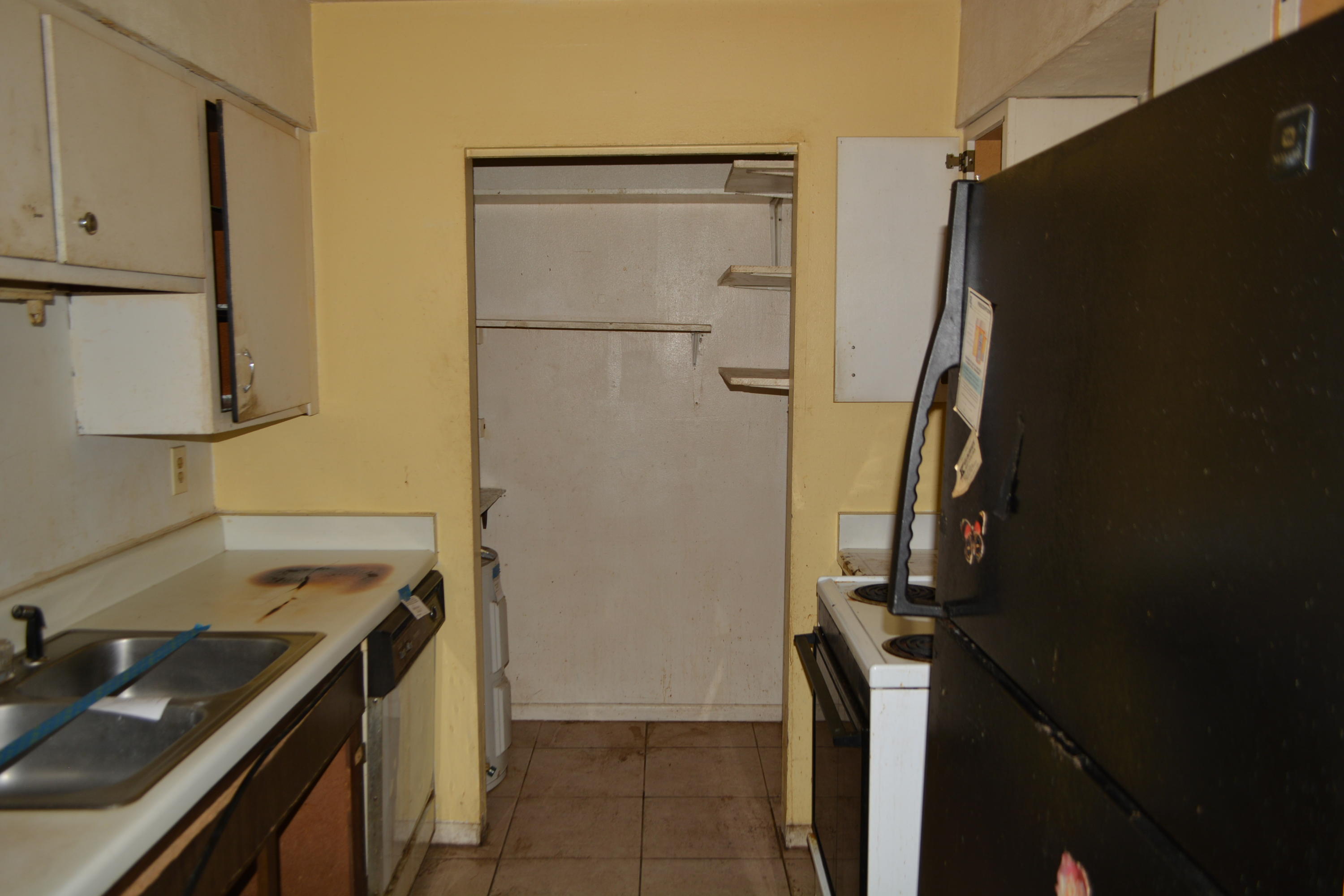 CEDARS CONDO - Residential