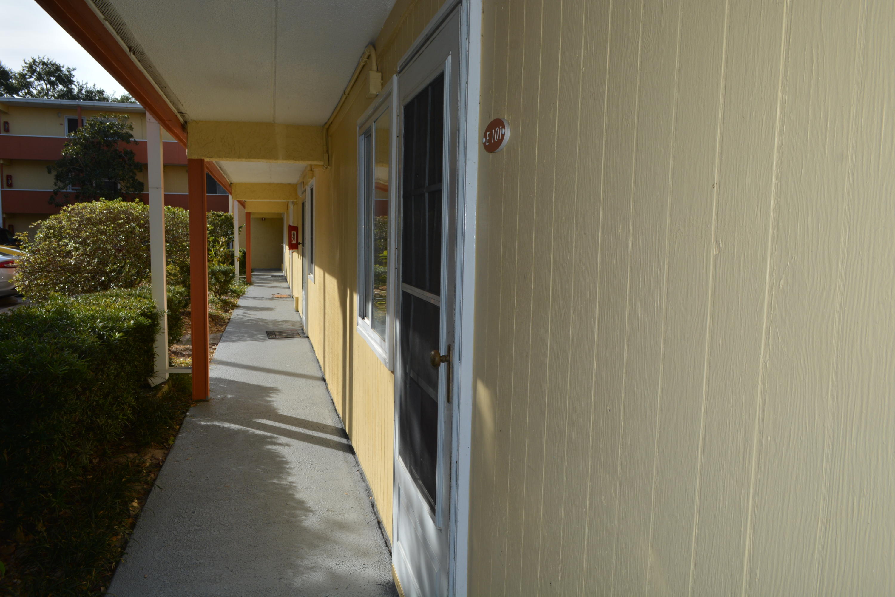 CEDARS CONDO - Residential