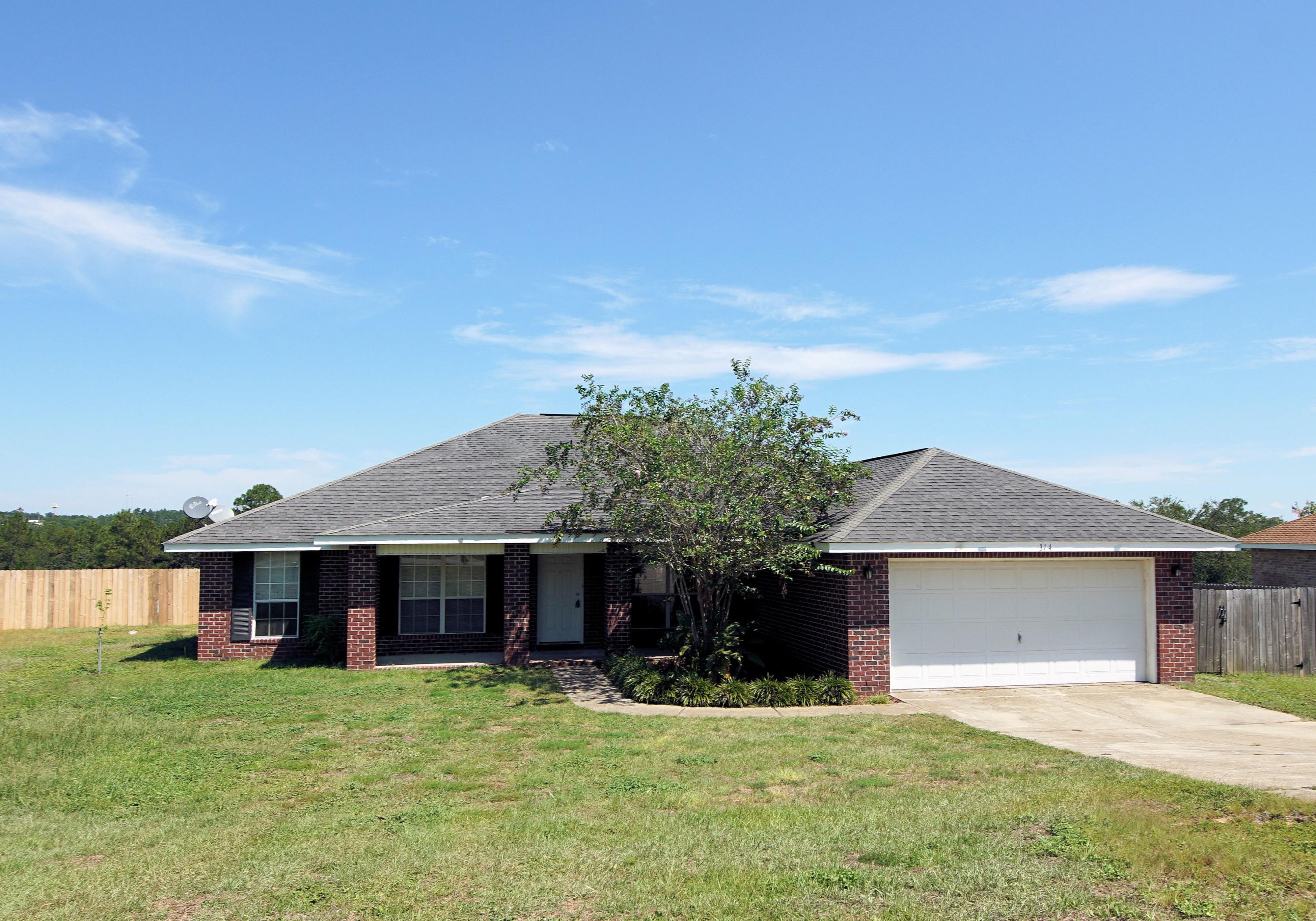 ALICIA PLACE - Residential