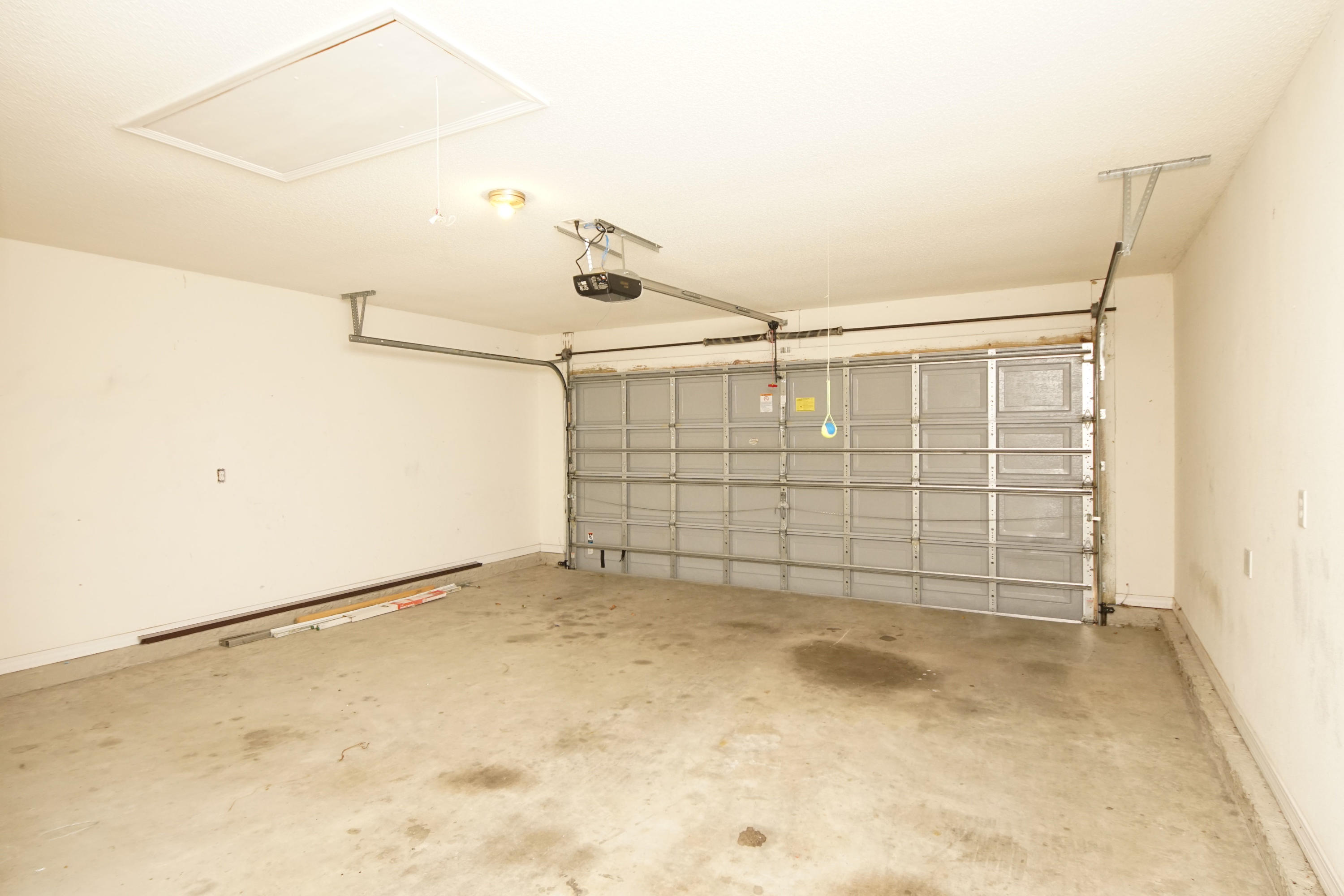 ALICIA PLACE - Residential