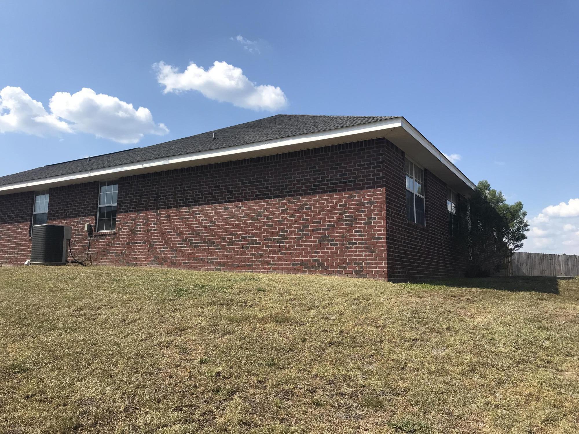 ALICIA PLACE - Residential