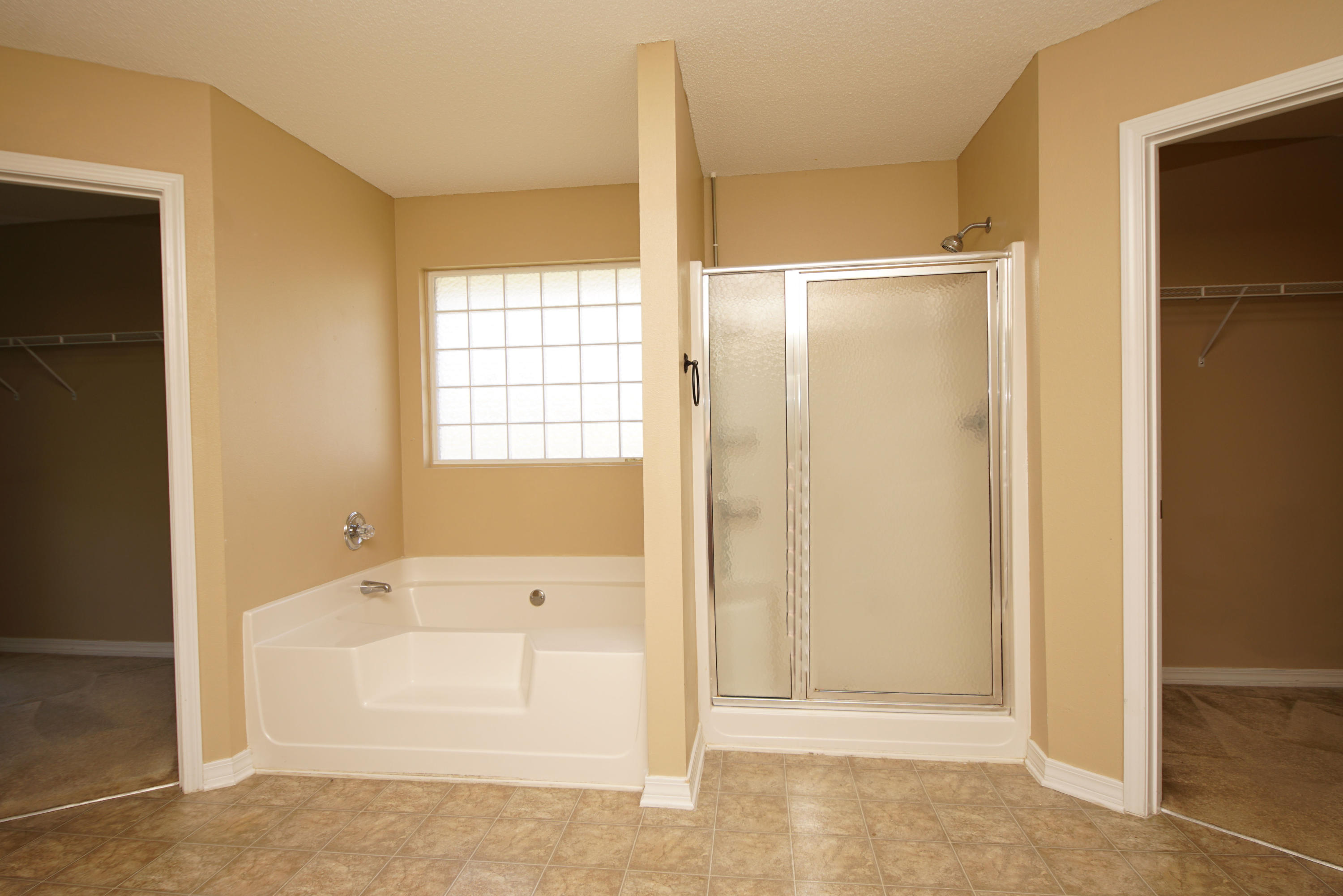 ALICIA PLACE - Residential