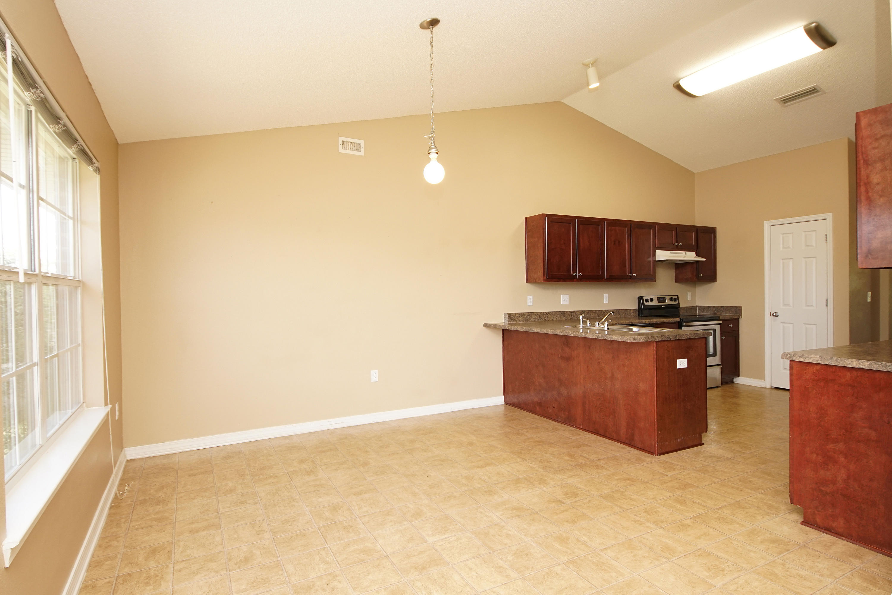 ALICIA PLACE - Residential