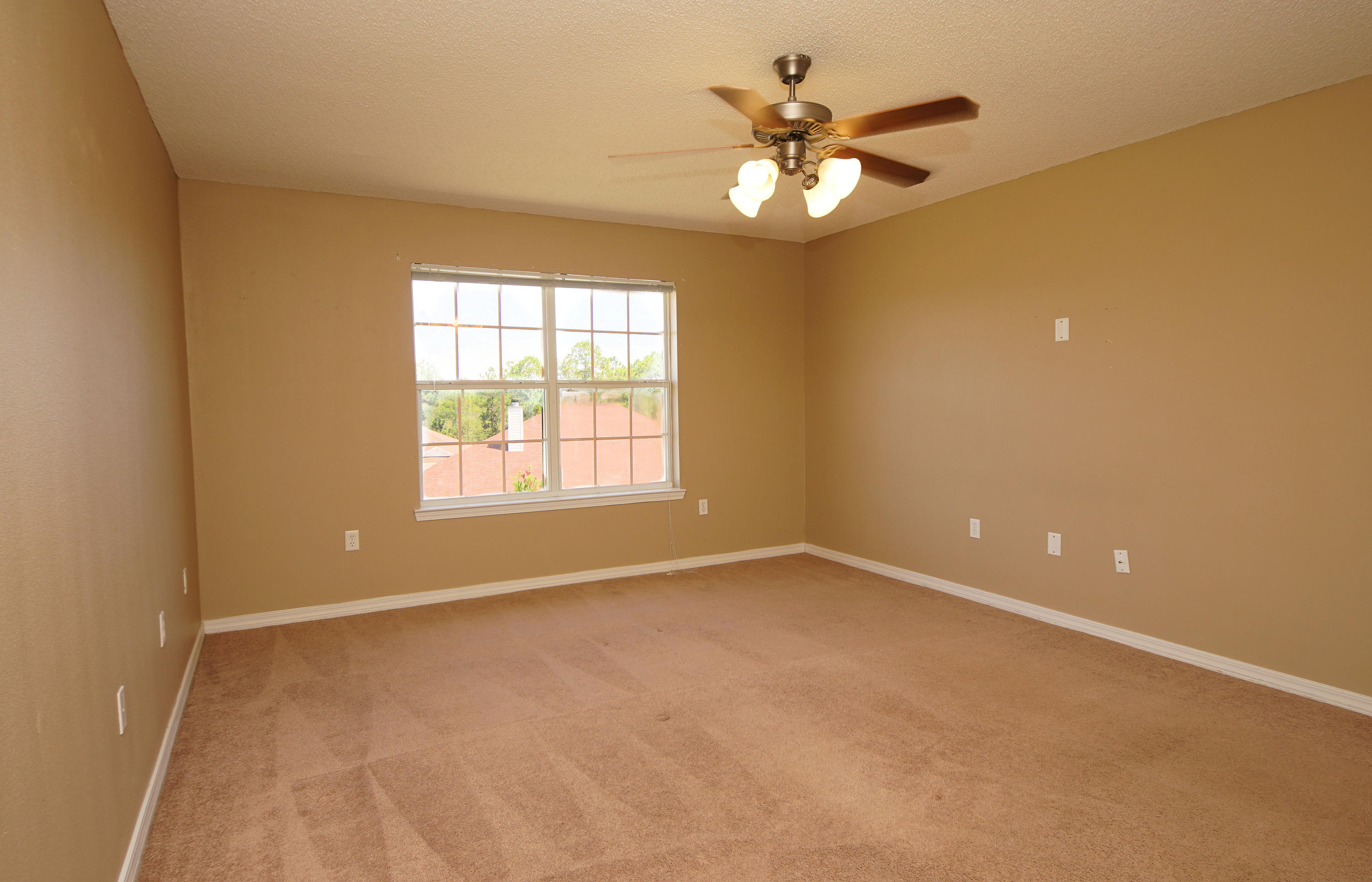 ALICIA PLACE - Residential