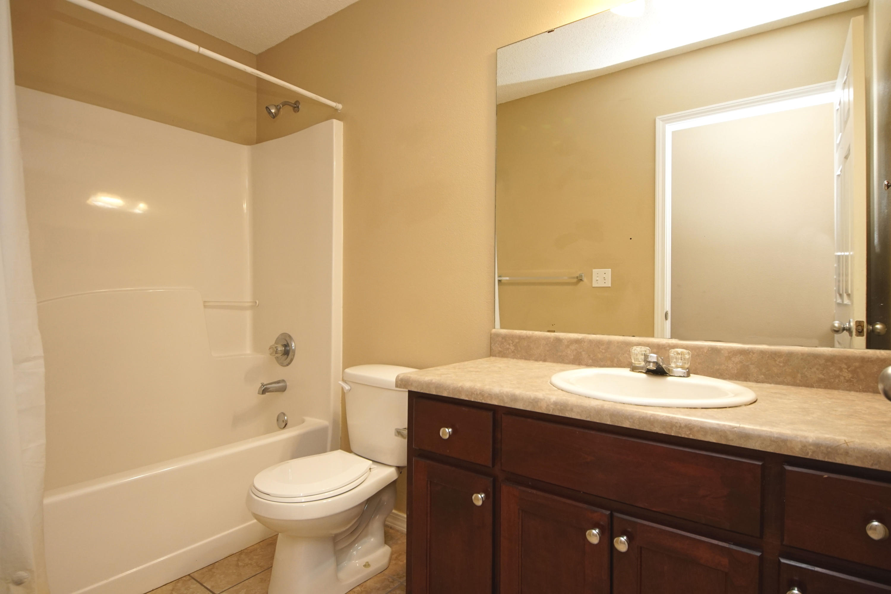 ALICIA PLACE - Residential