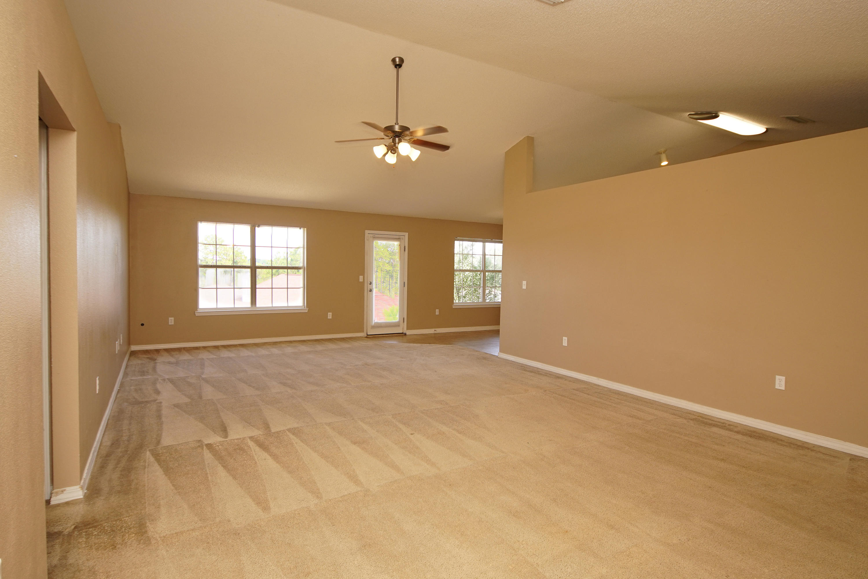 ALICIA PLACE - Residential