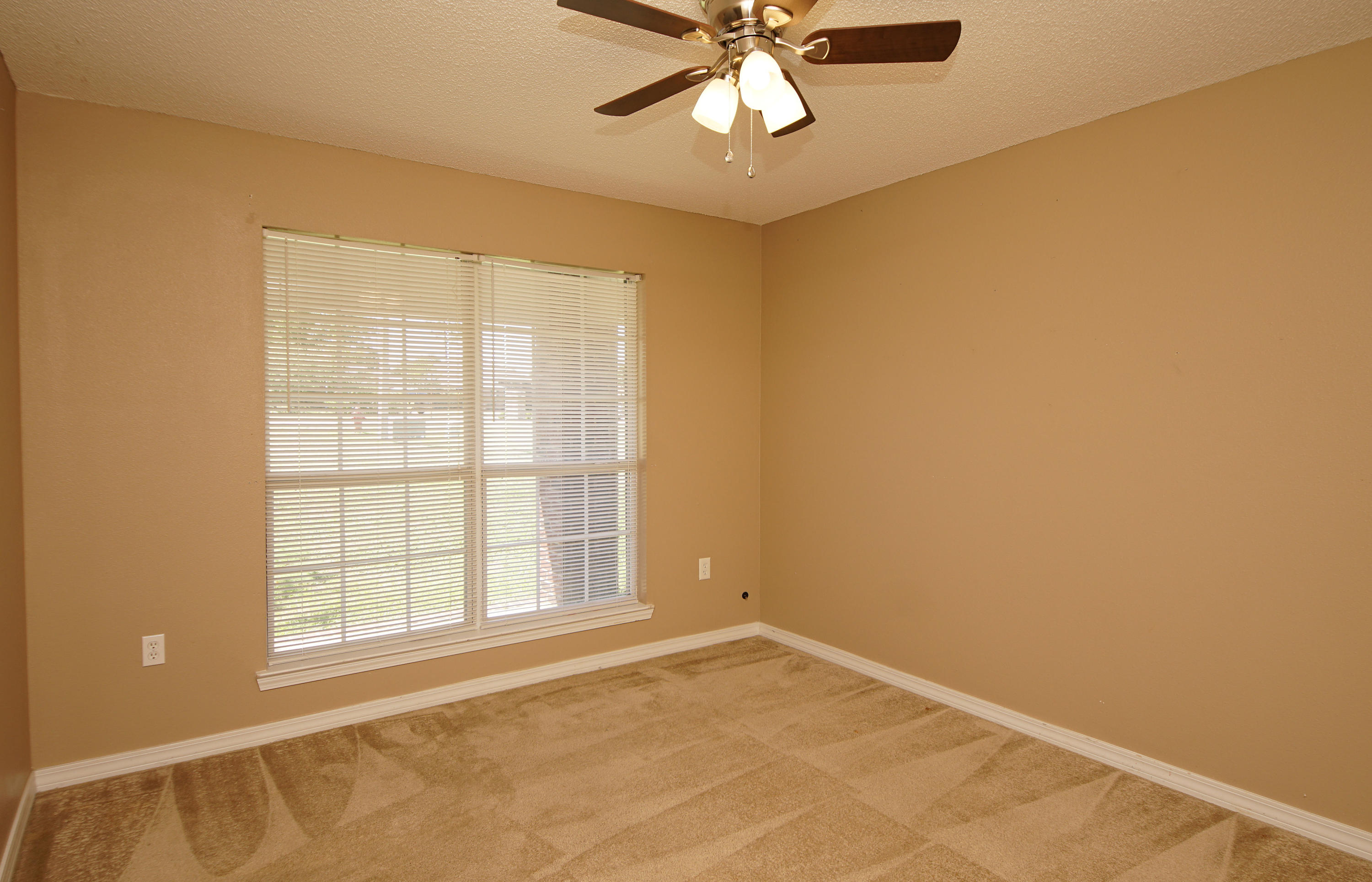 ALICIA PLACE - Residential