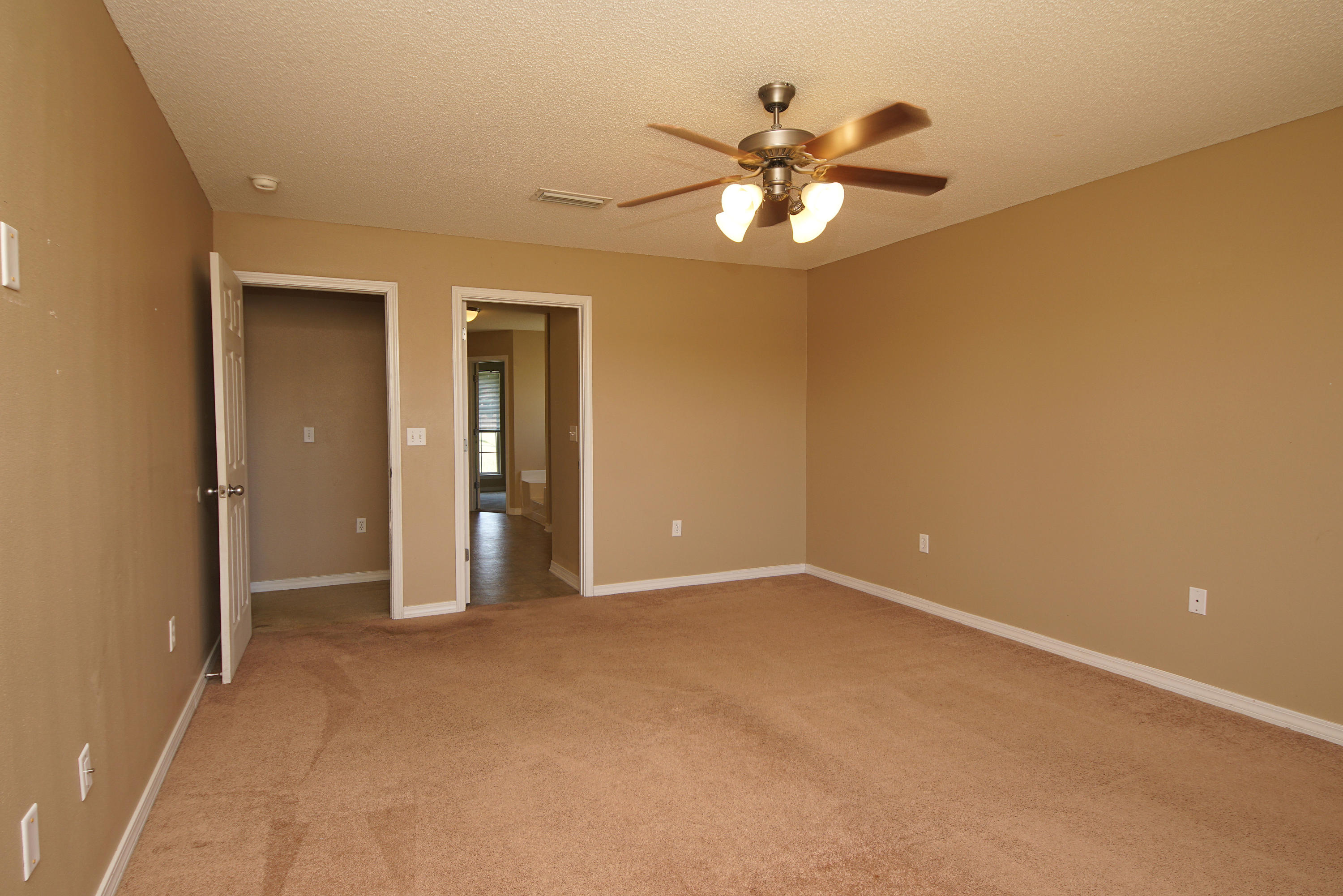 ALICIA PLACE - Residential