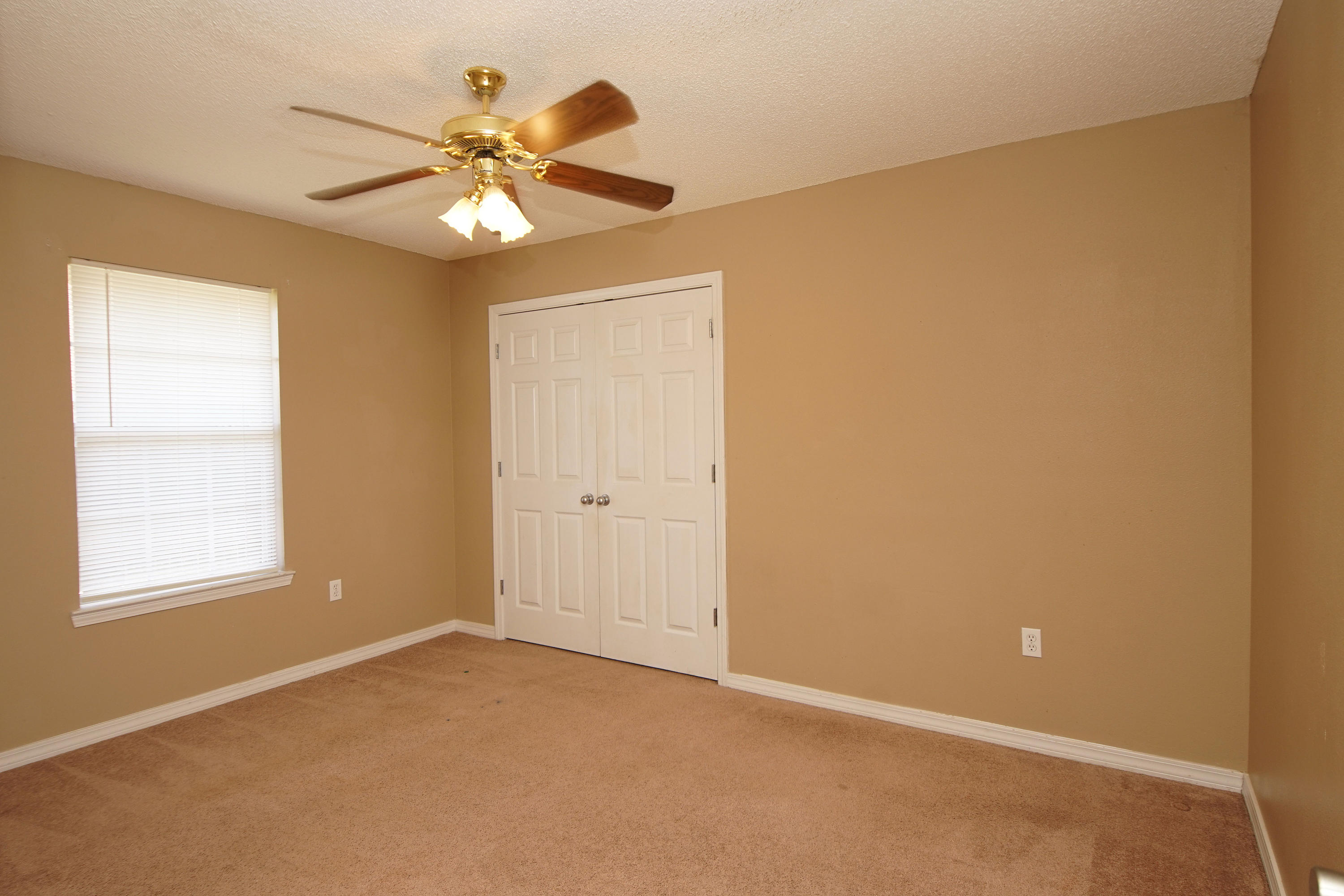 ALICIA PLACE - Residential