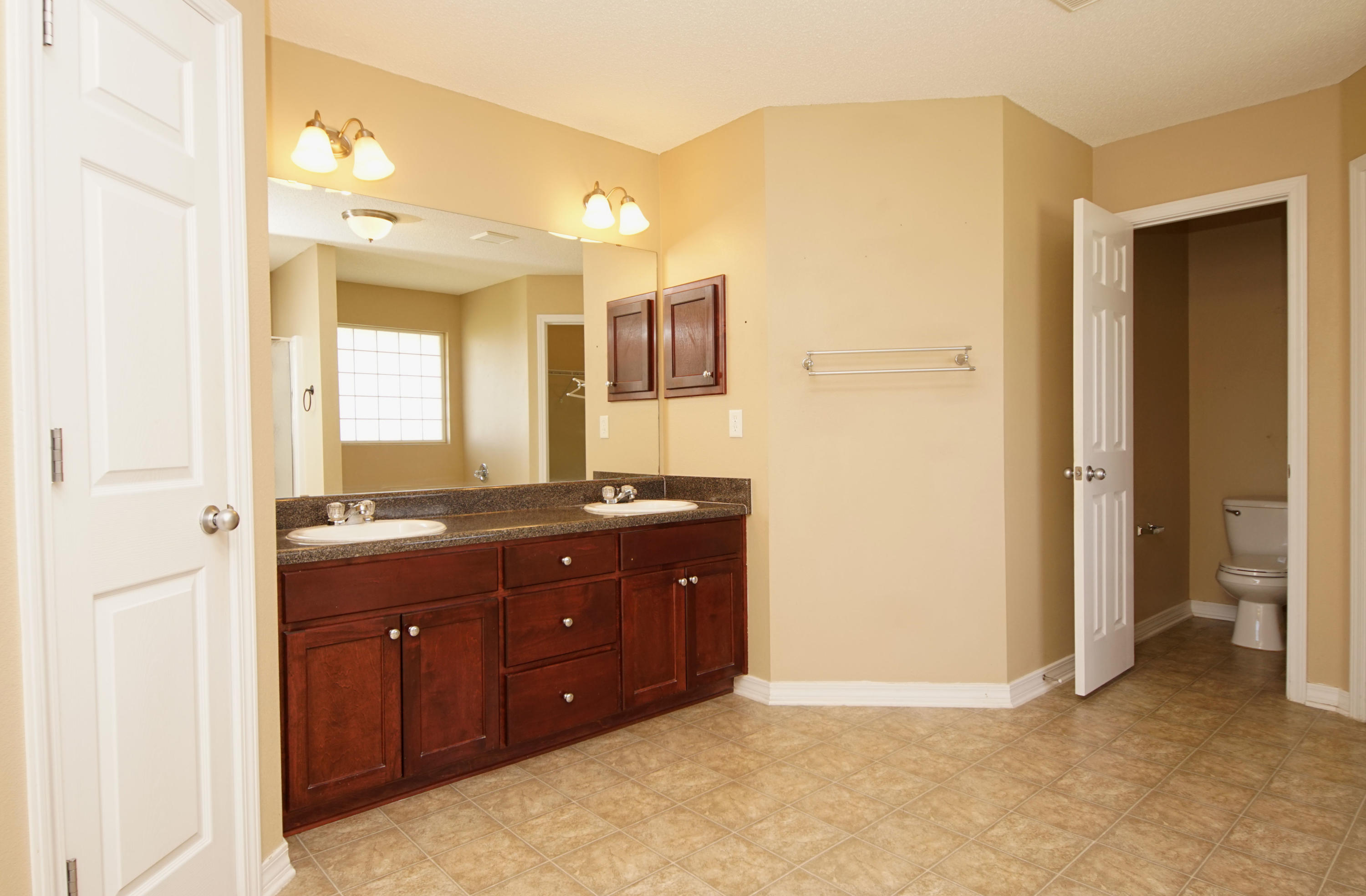 ALICIA PLACE - Residential