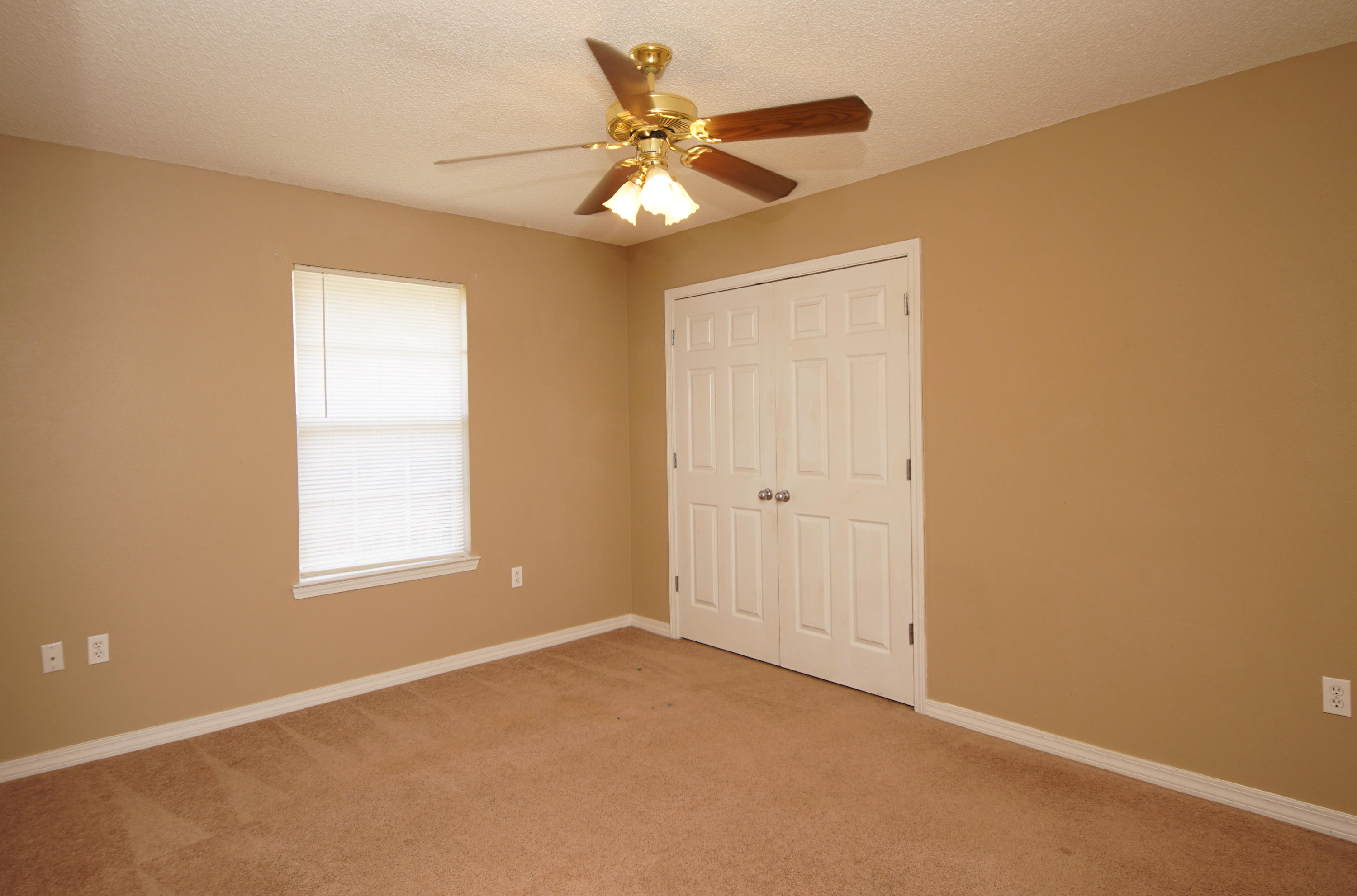 ALICIA PLACE - Residential