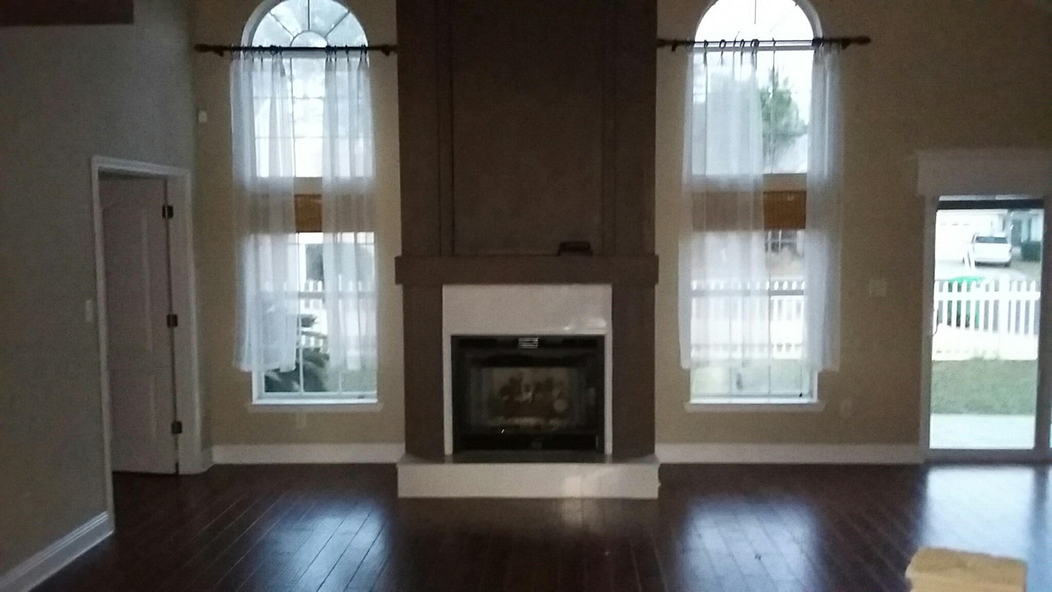 FOUNTAINVIEW - Residential