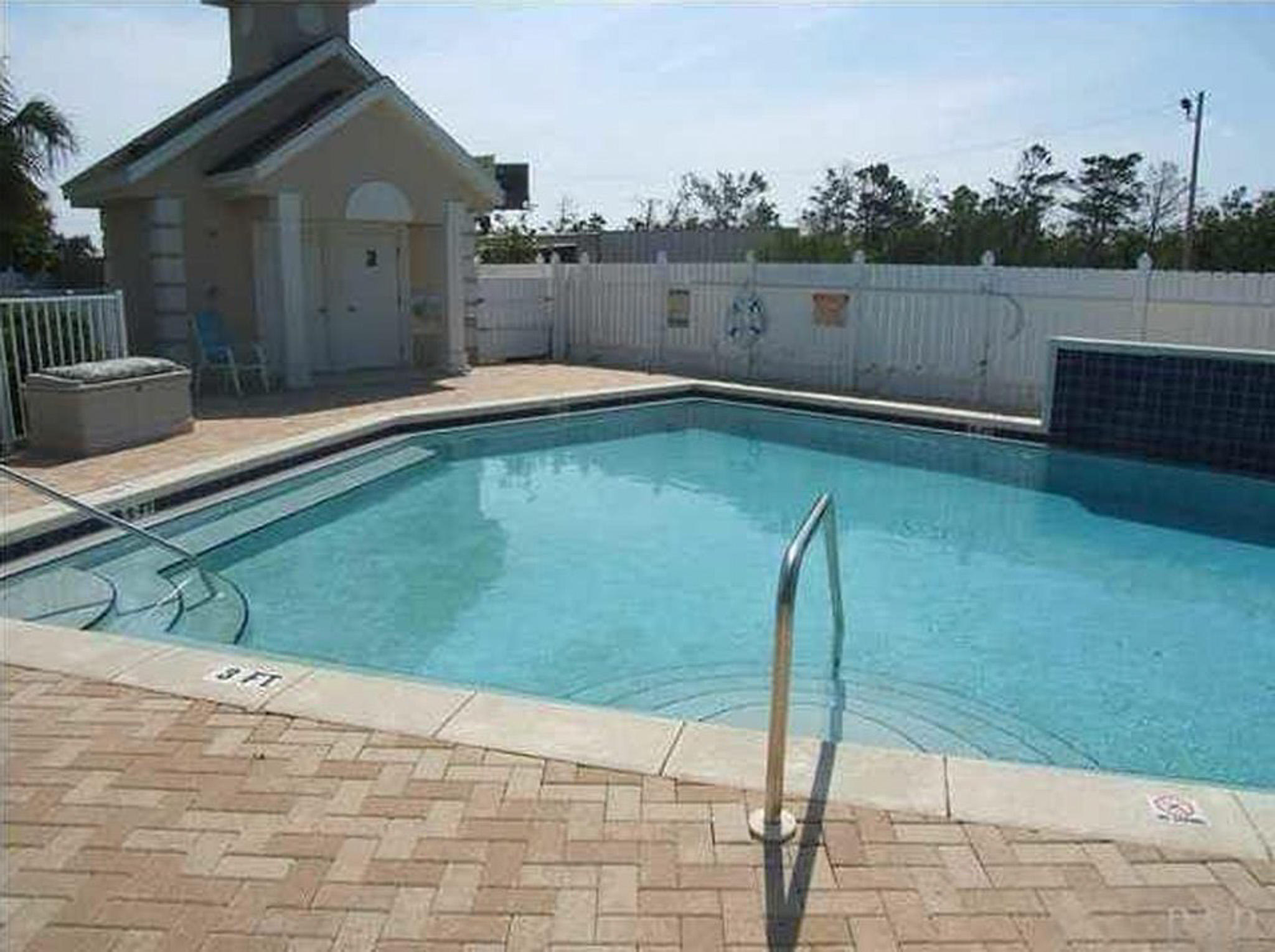 FOUNTAINVIEW - Residential