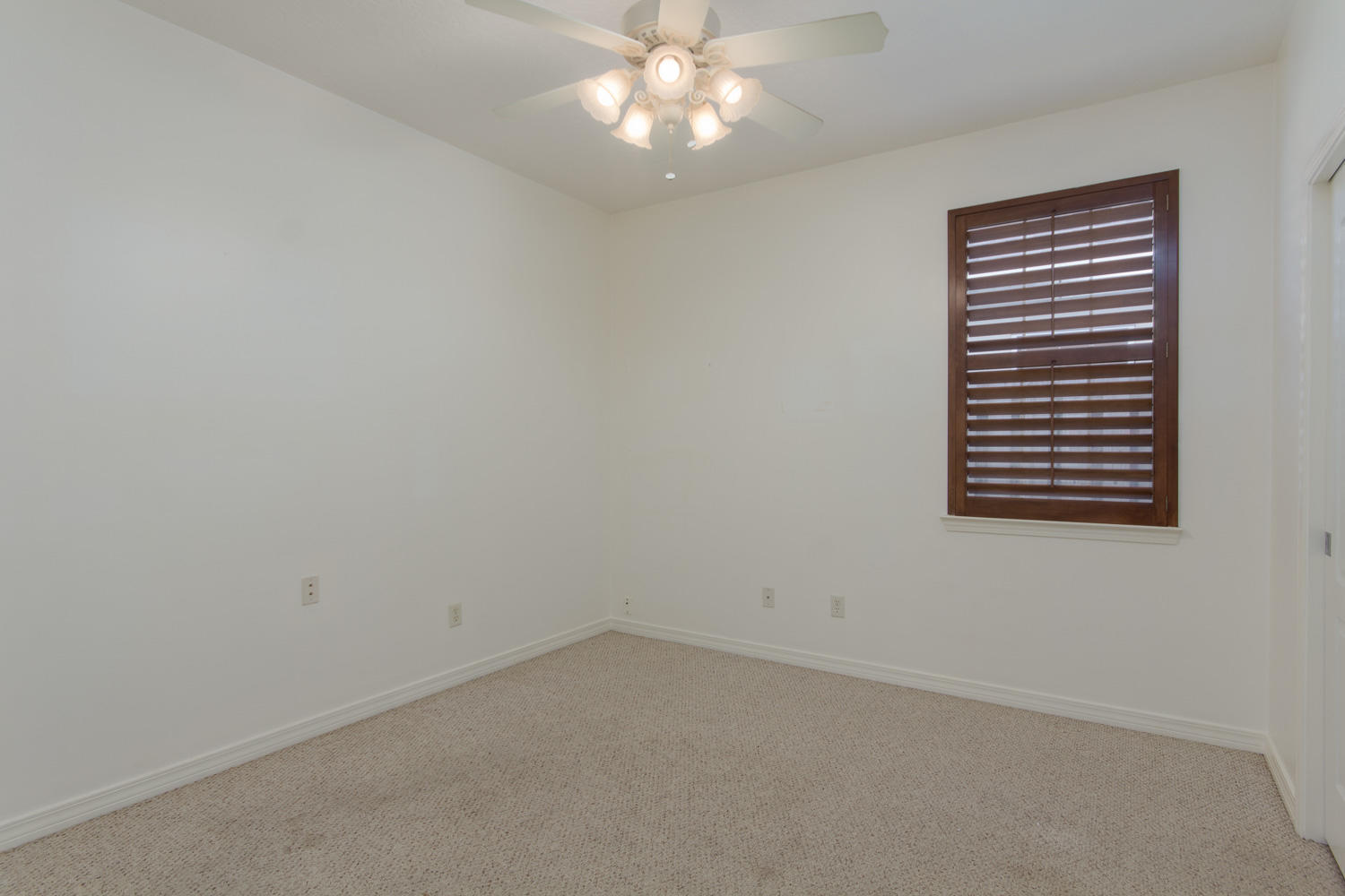 BRIDGEPORT COLONY - Residential